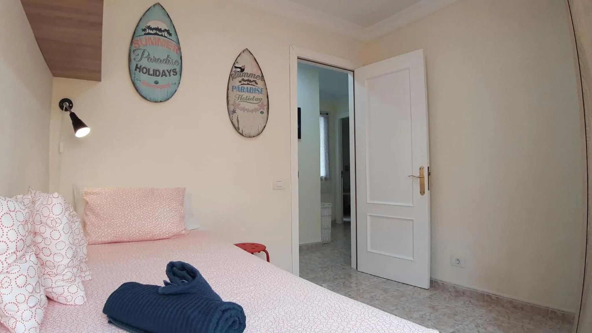 Bedroom, Bed in Charming 3-Bedroom Apartment in Corralejo, Lanzarote
