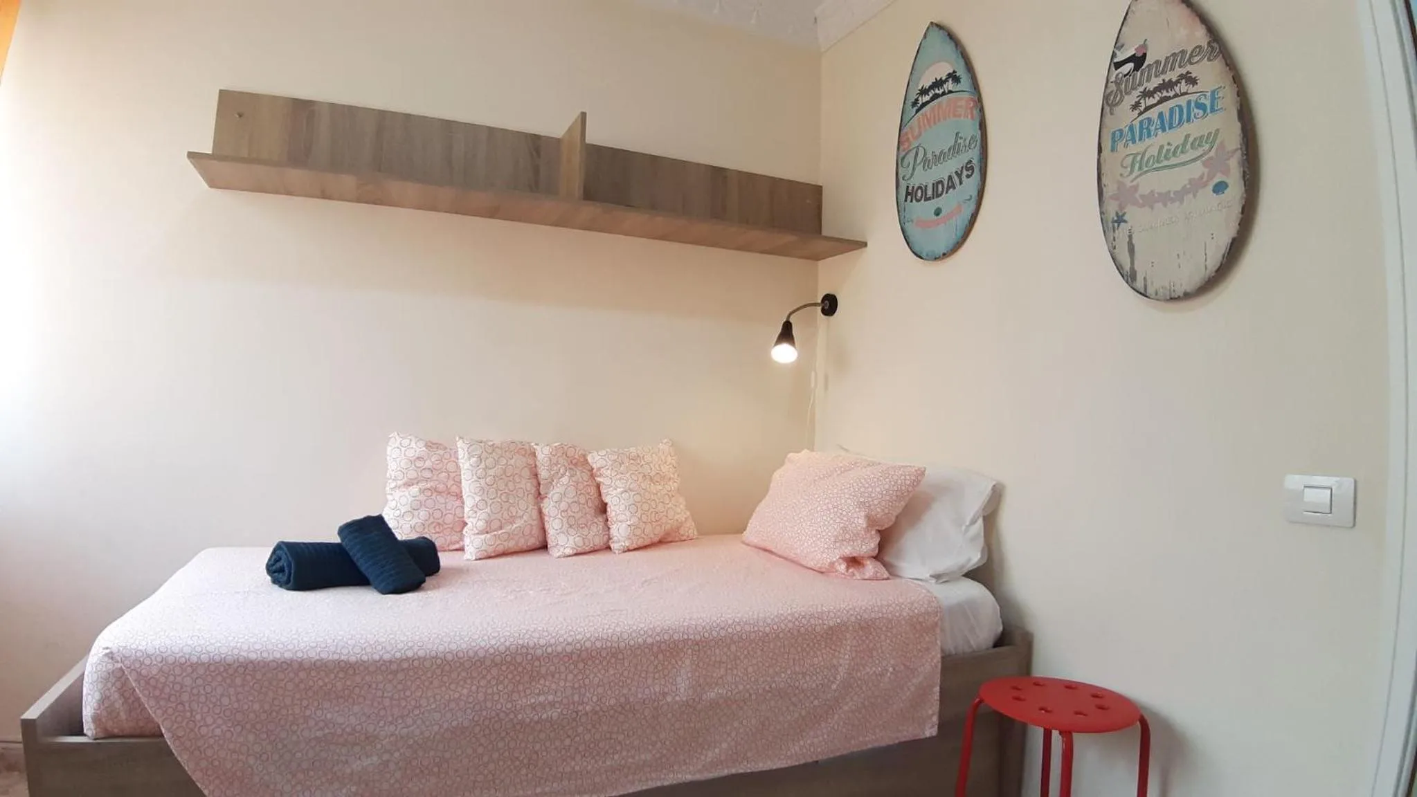 Bedroom, Bed in Charming 3-Bedroom Apartment in Corralejo, Lanzarote