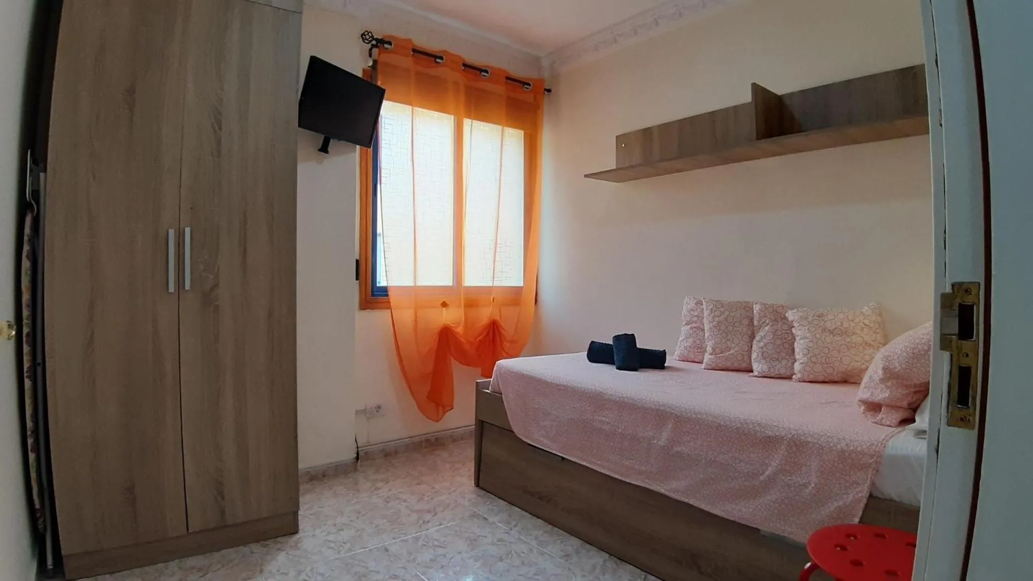 Bedroom, Bed in Charming 3-Bedroom Apartment in Corralejo, Lanzarote