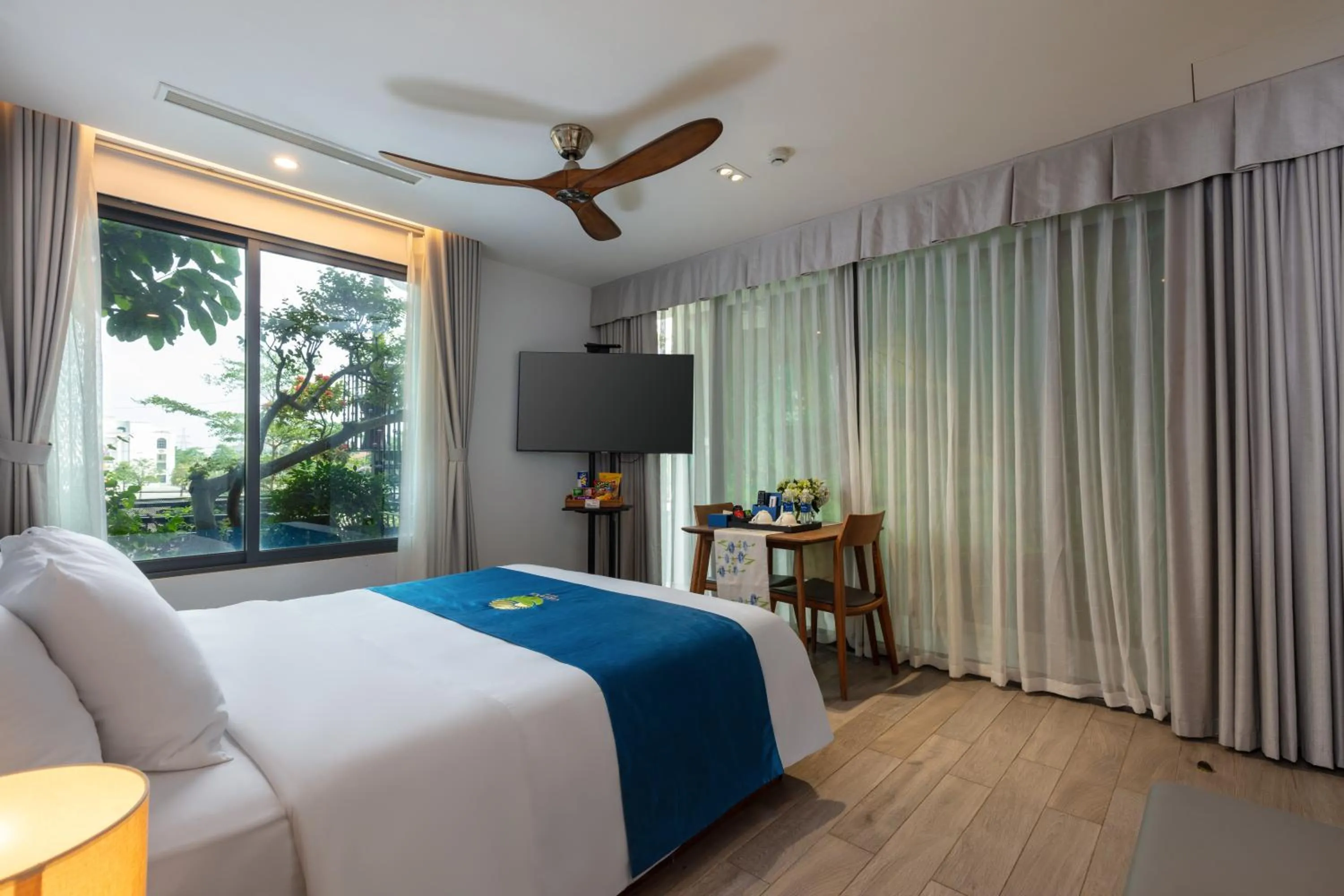 Bed in Oriana Hotel & Apartment