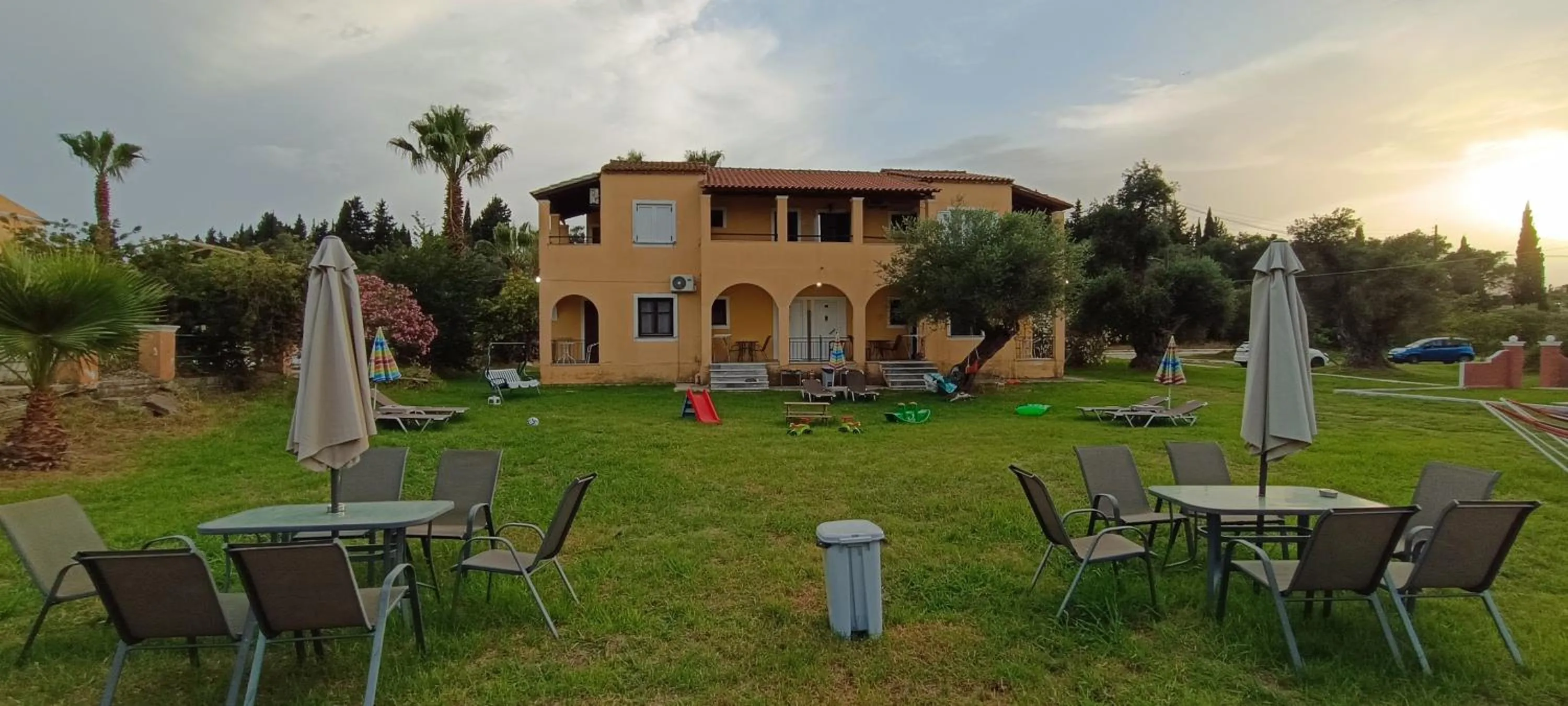 Garden view in Summer Desire