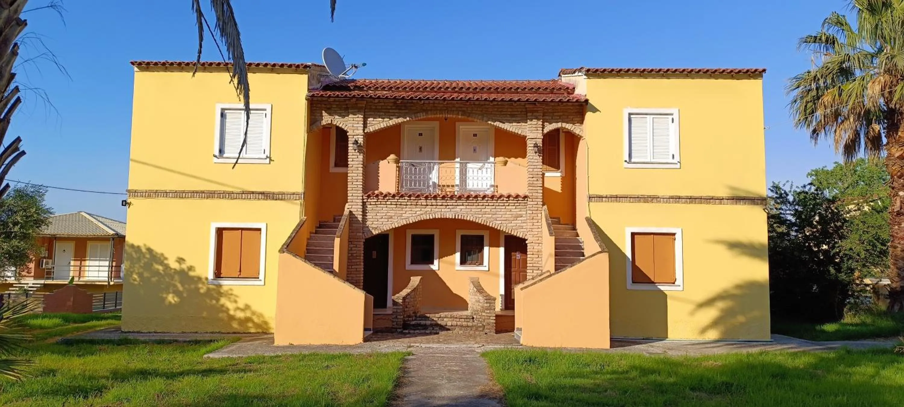 Property building in Summer Desire