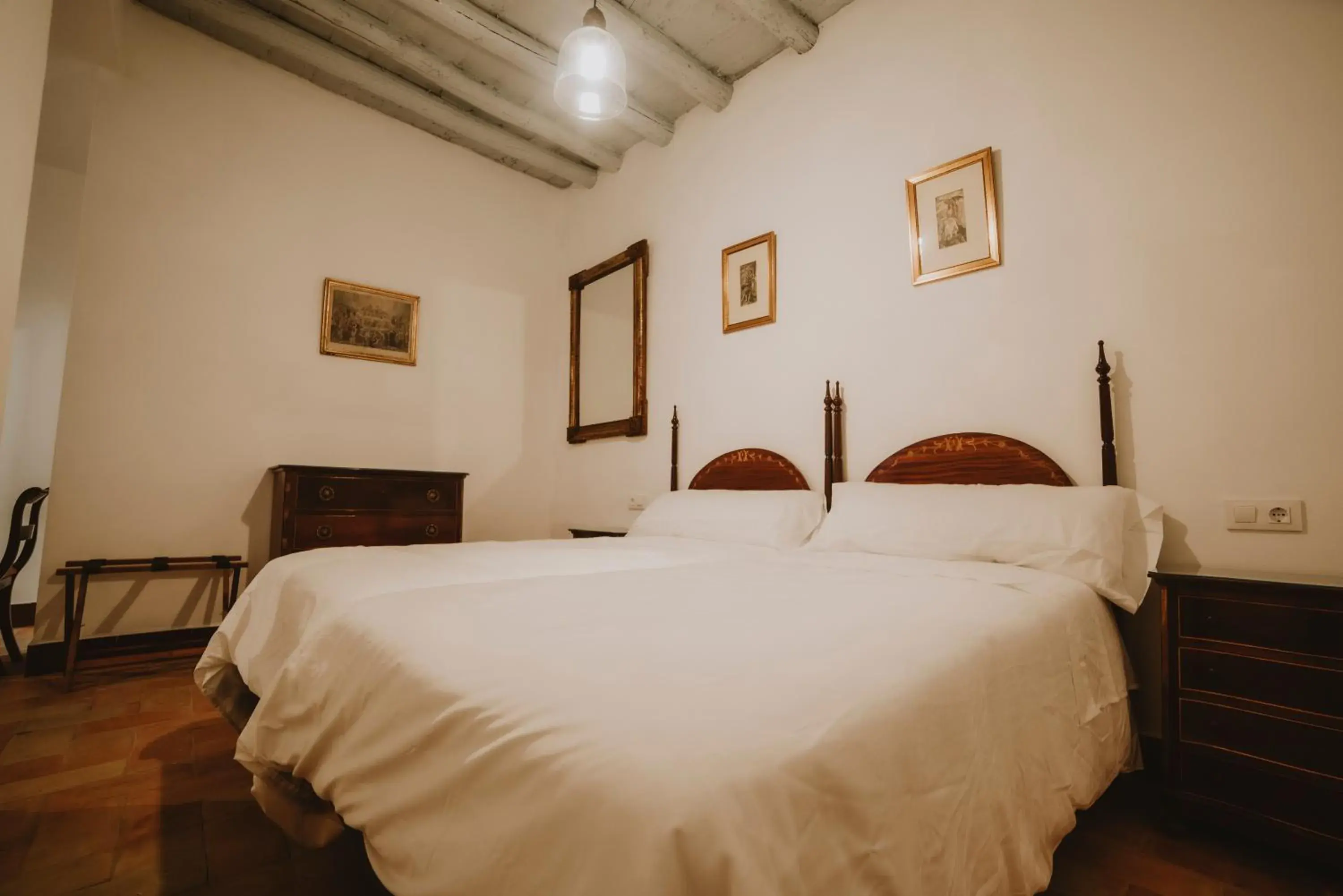 Double Room with Private Bathroom in Posada La Casa Del Pintor Double Room with Private Bathroom in Posada La Casa Del Pintor