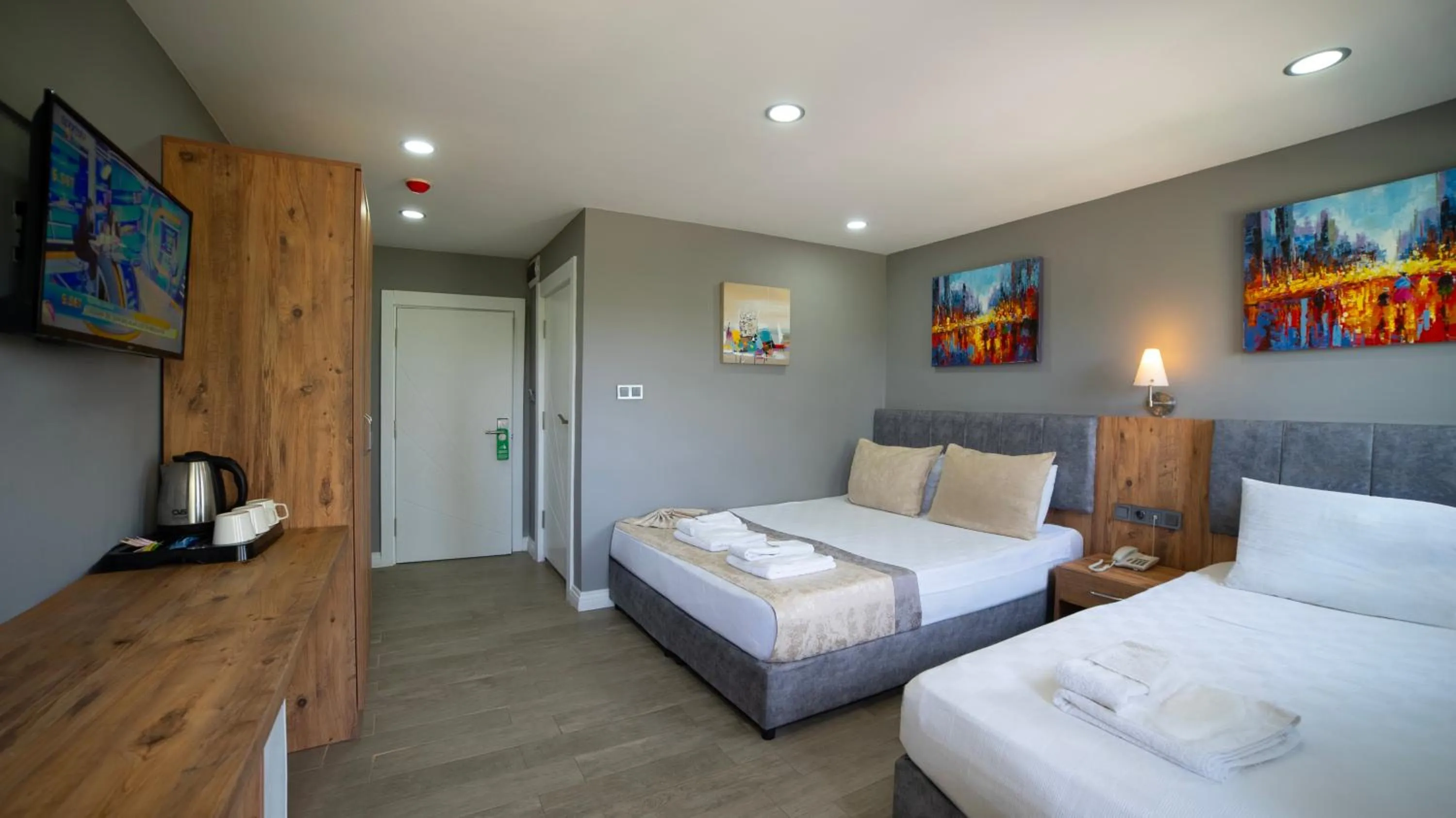 Bed in La Cactus Boutique Hotel