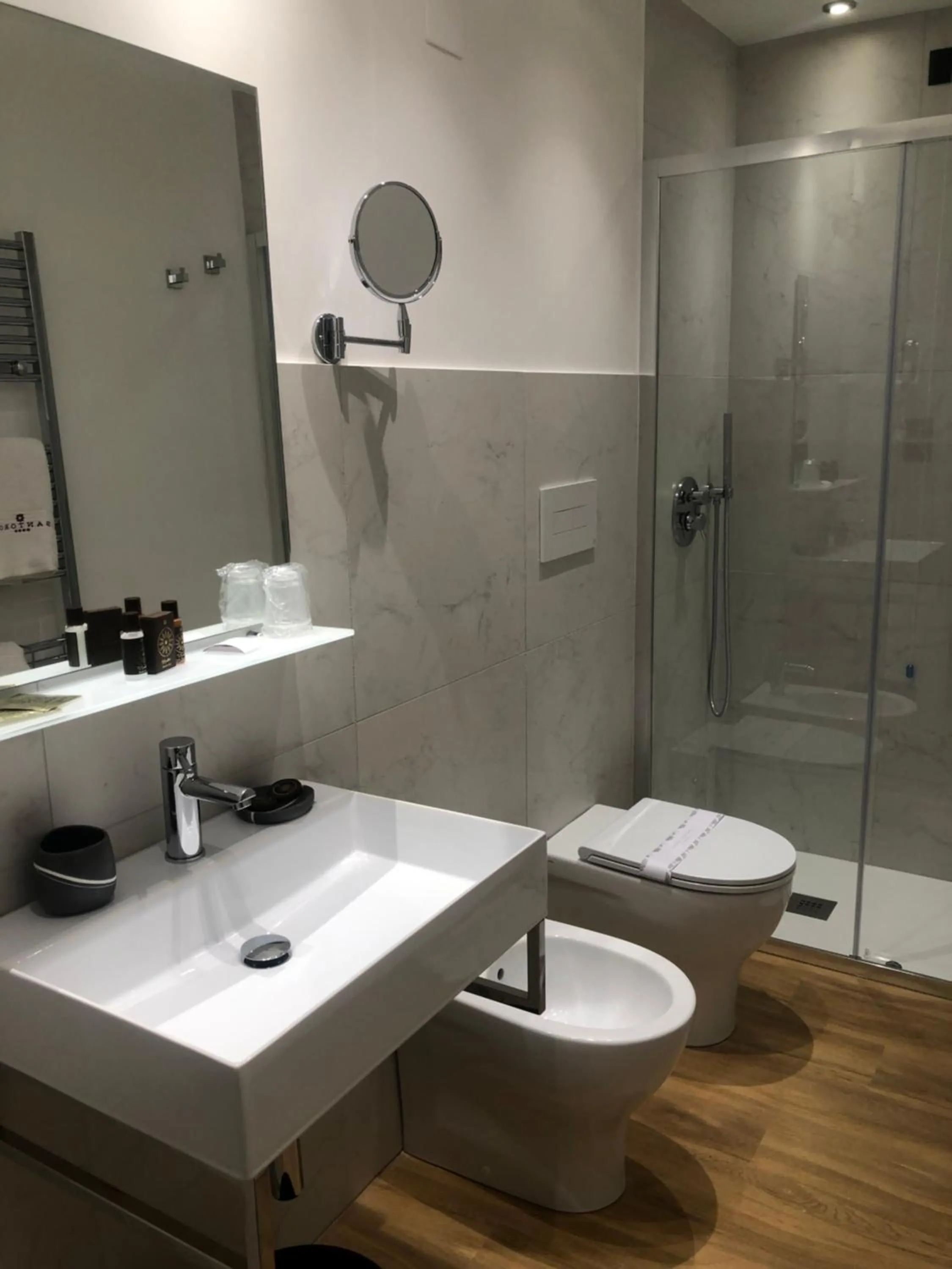 Shower in Santoro Country House