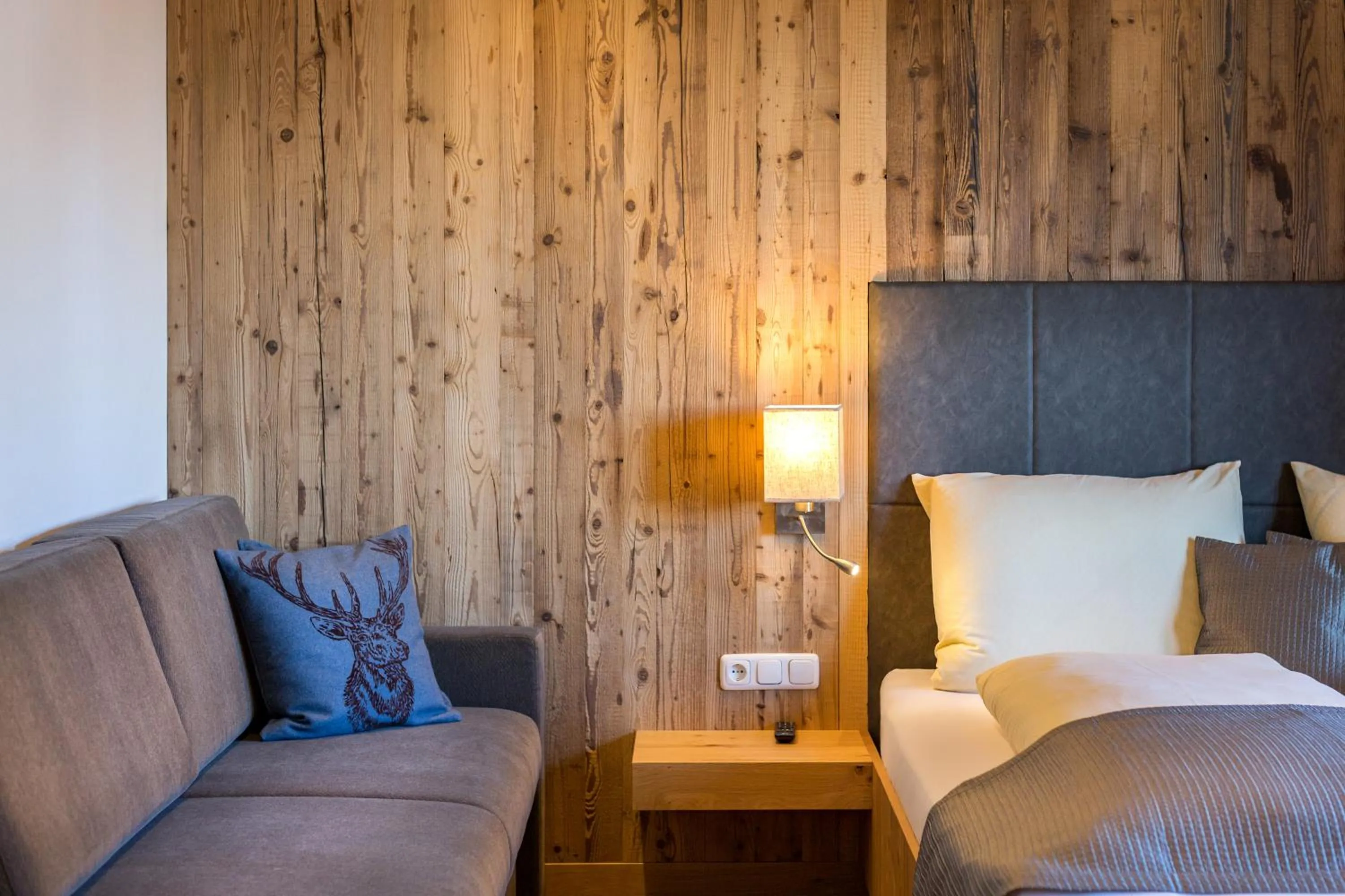 Bedroom, Bed in Das Grünholz Aparthotel