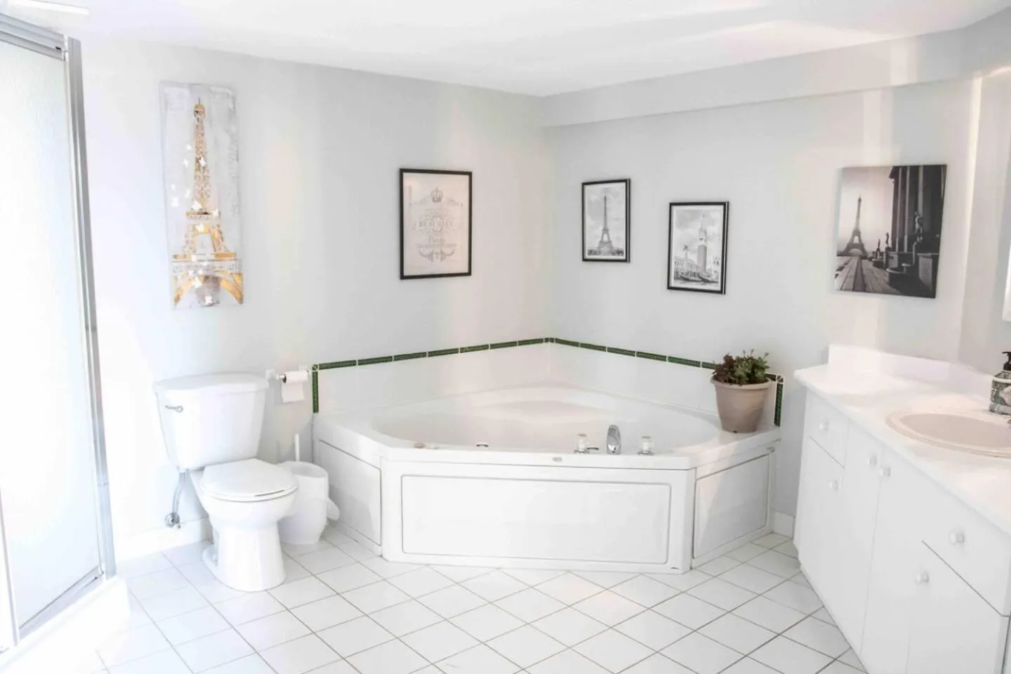 The Jypsy Inn Chambre Damour Bracebridge