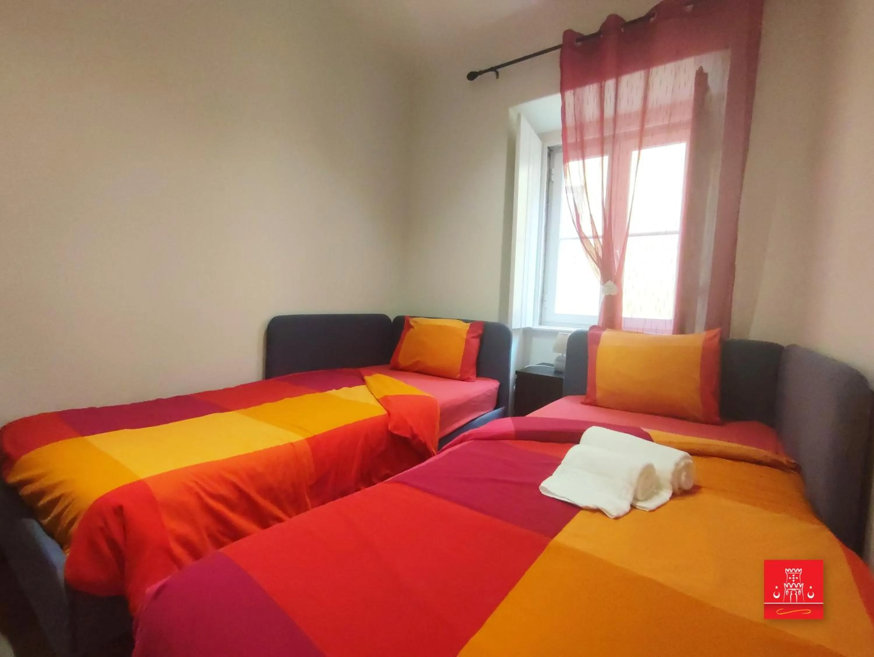 Bedroom, Bed in Casas da Biquinha