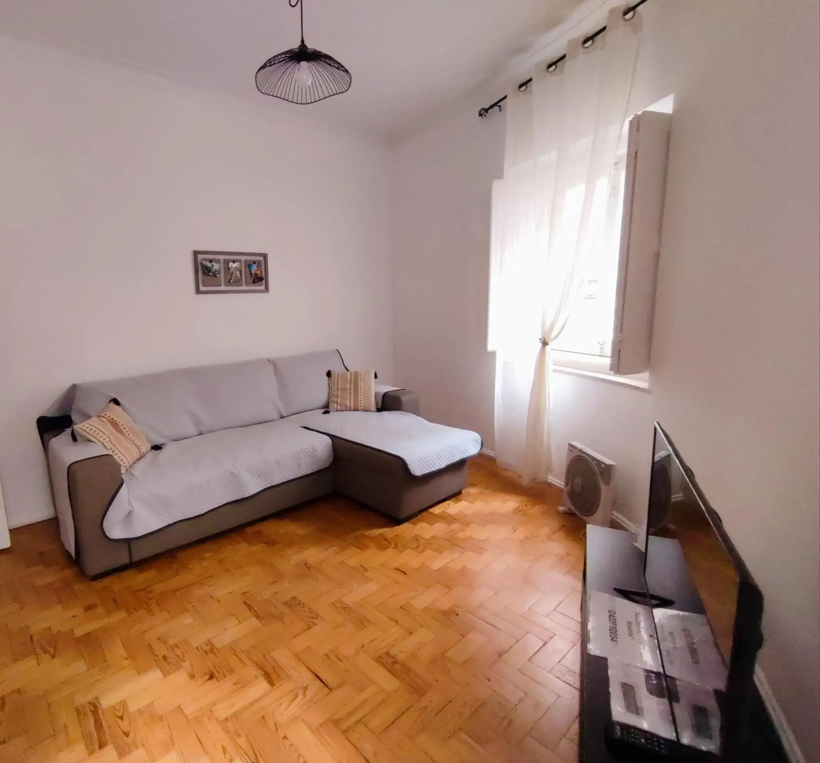 Standard Double Room with Shared Bathroom in Casas da Biquinha Standard Double Room with Shared Bathroom in Casas da Biquinha