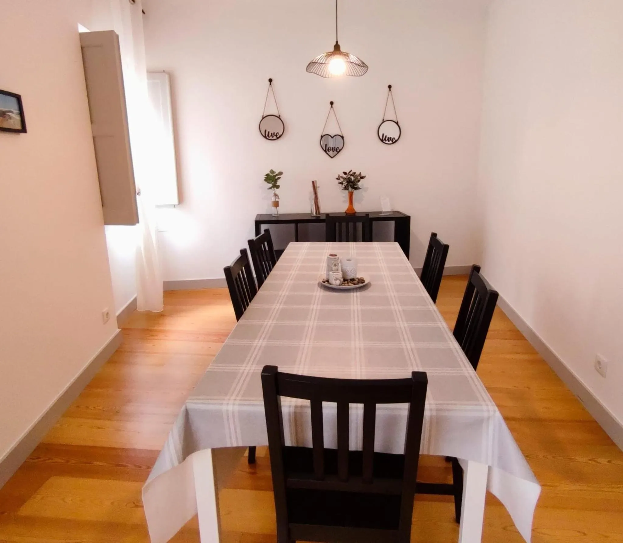 Dining area in Casas da Biquinha