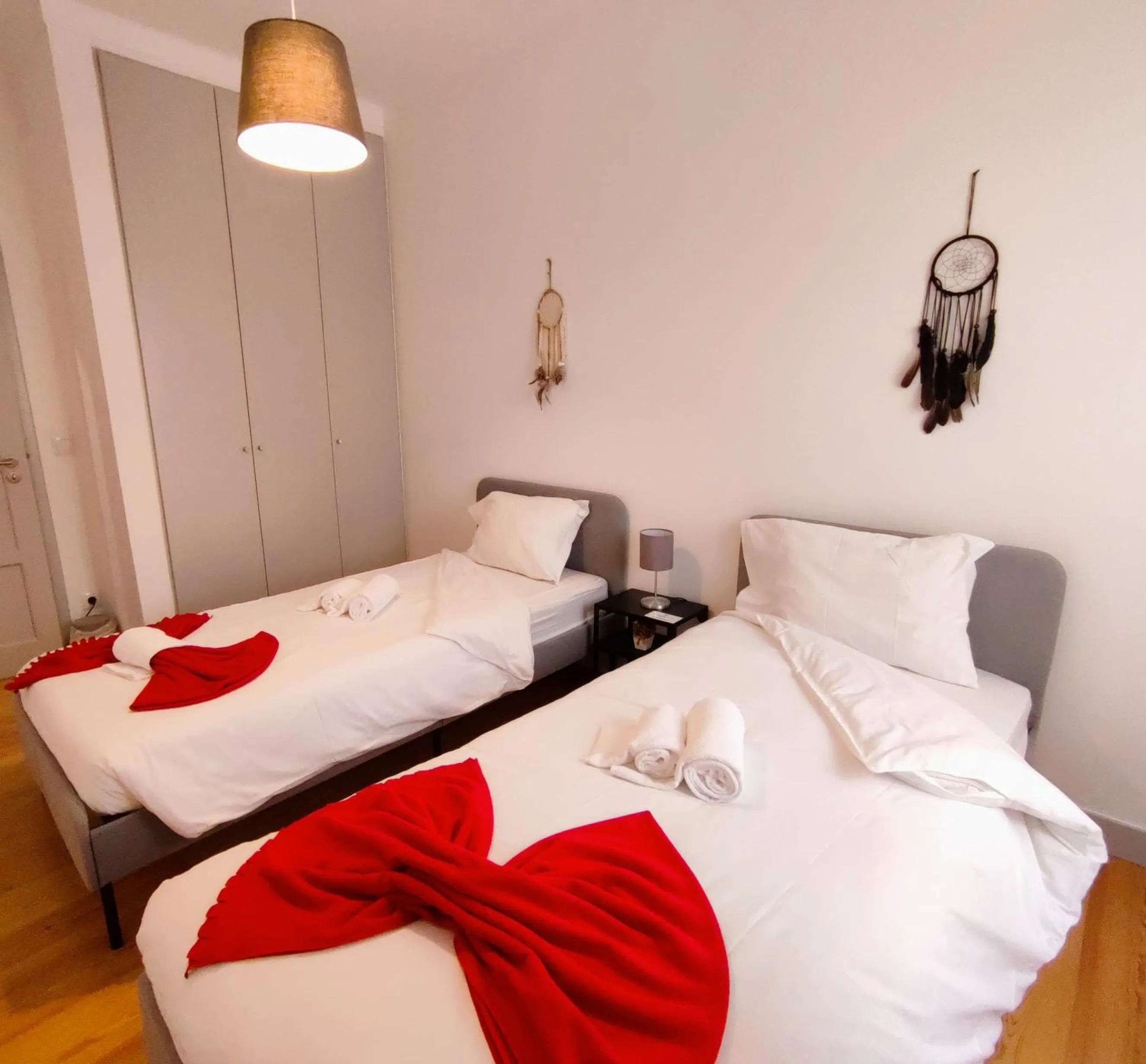 Bedroom, Bed in Casas da Biquinha