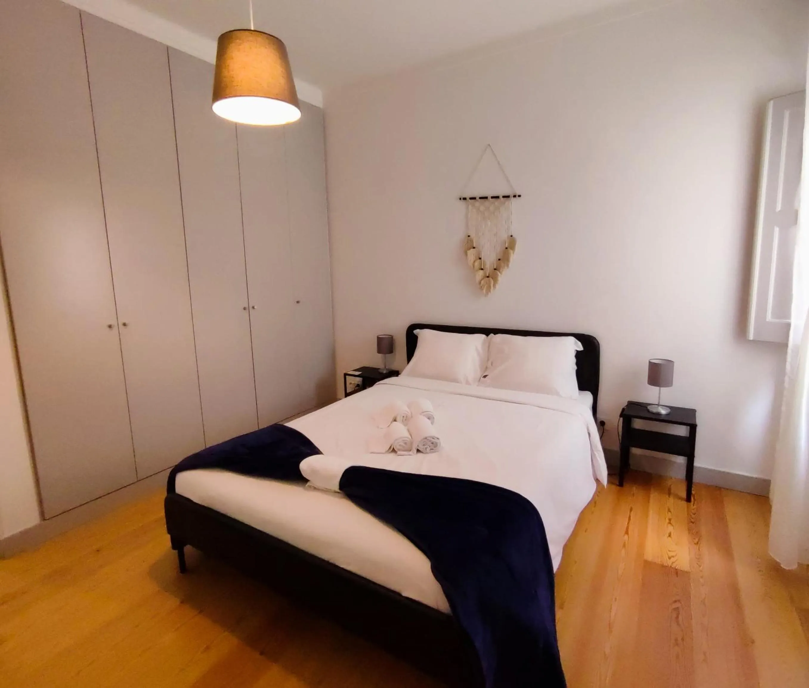 Bedroom, Bed in Casas da Biquinha