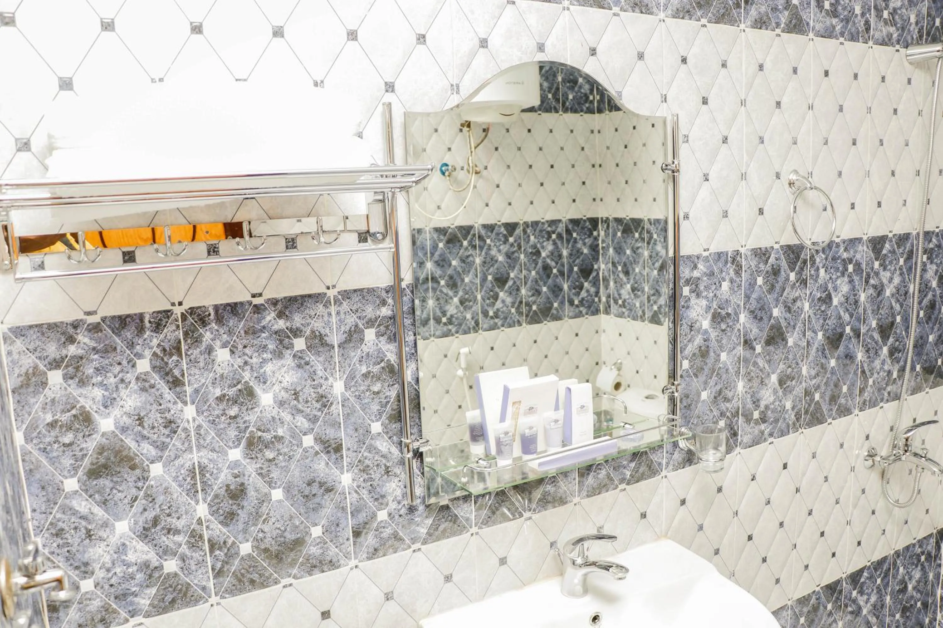 Bathroom in Diafat Alsaadah For Serviced Apartment-Dumat Al Jandal