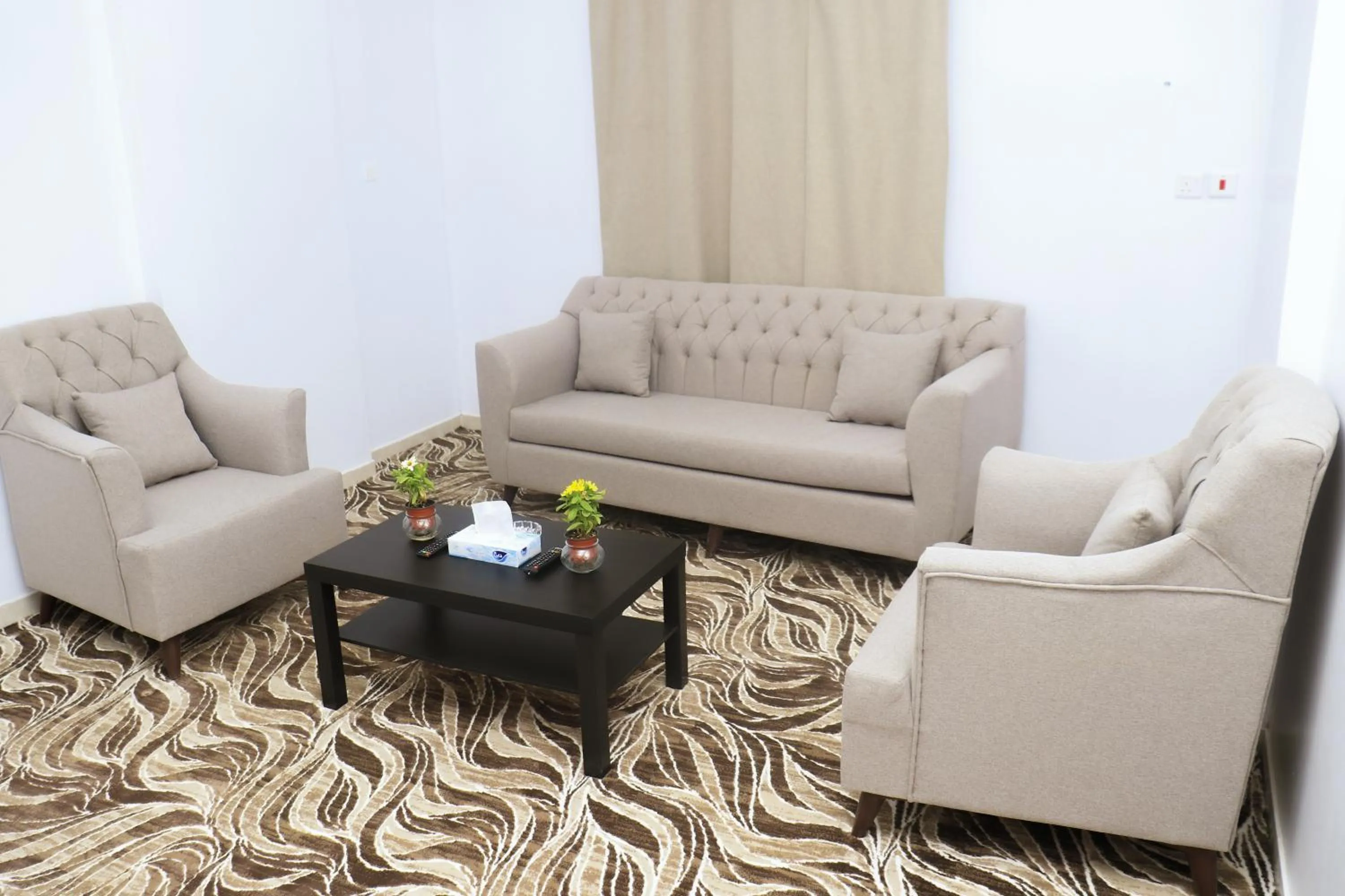 Communal lounge/ TV room in Diafat Alsaadah For Serviced Apartment-Dumat Al Jandal