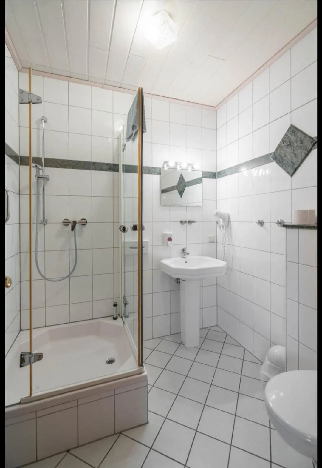 Bathroom in Landhotel Weingut Schulze