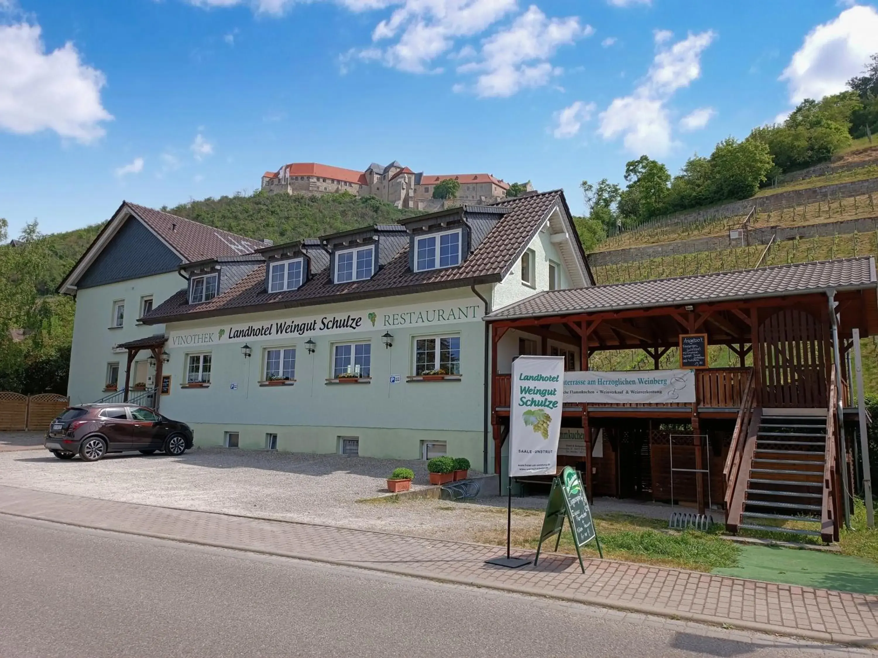 Landhotel Weingut Schulze Landhotel Weingut Schulze