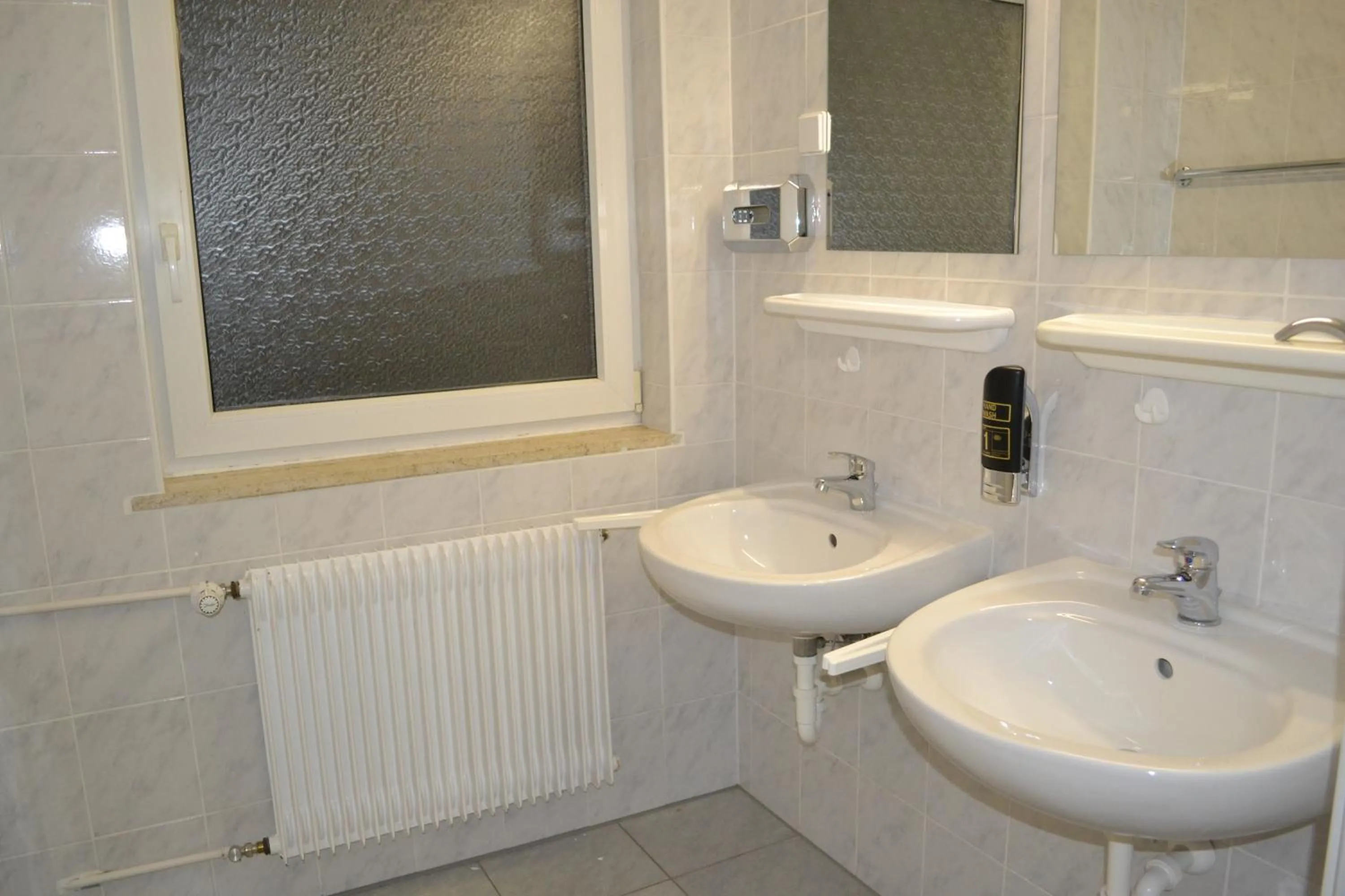 Bathroom in Hotel Walfisch