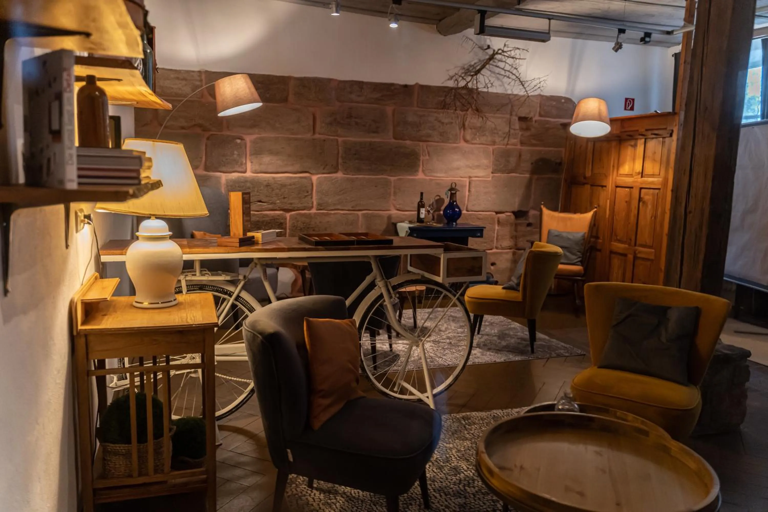 Library in DER SCHWAN Hotel & Restaurant