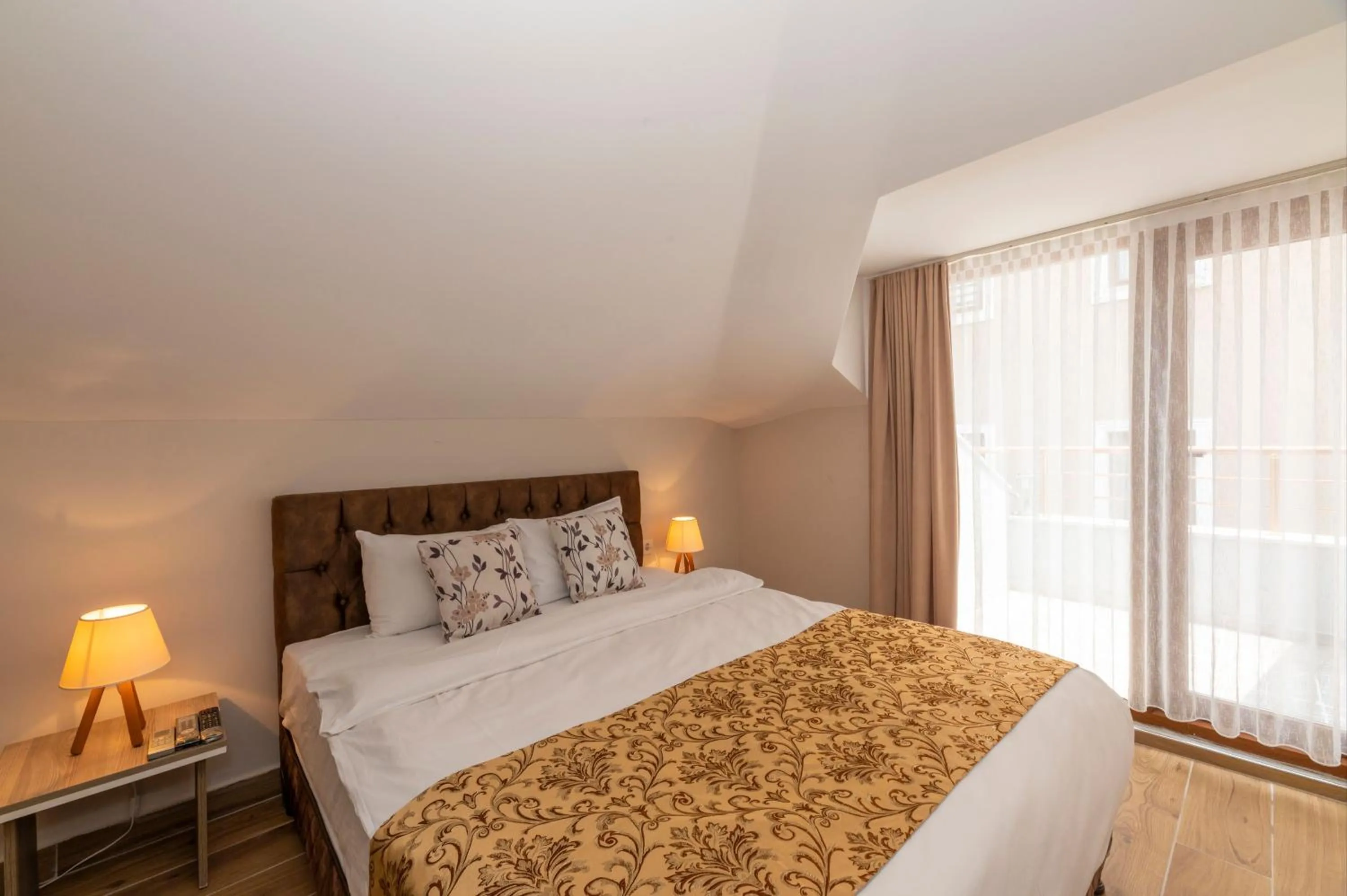 Bed in Marida Residence - Istanbul Taksim