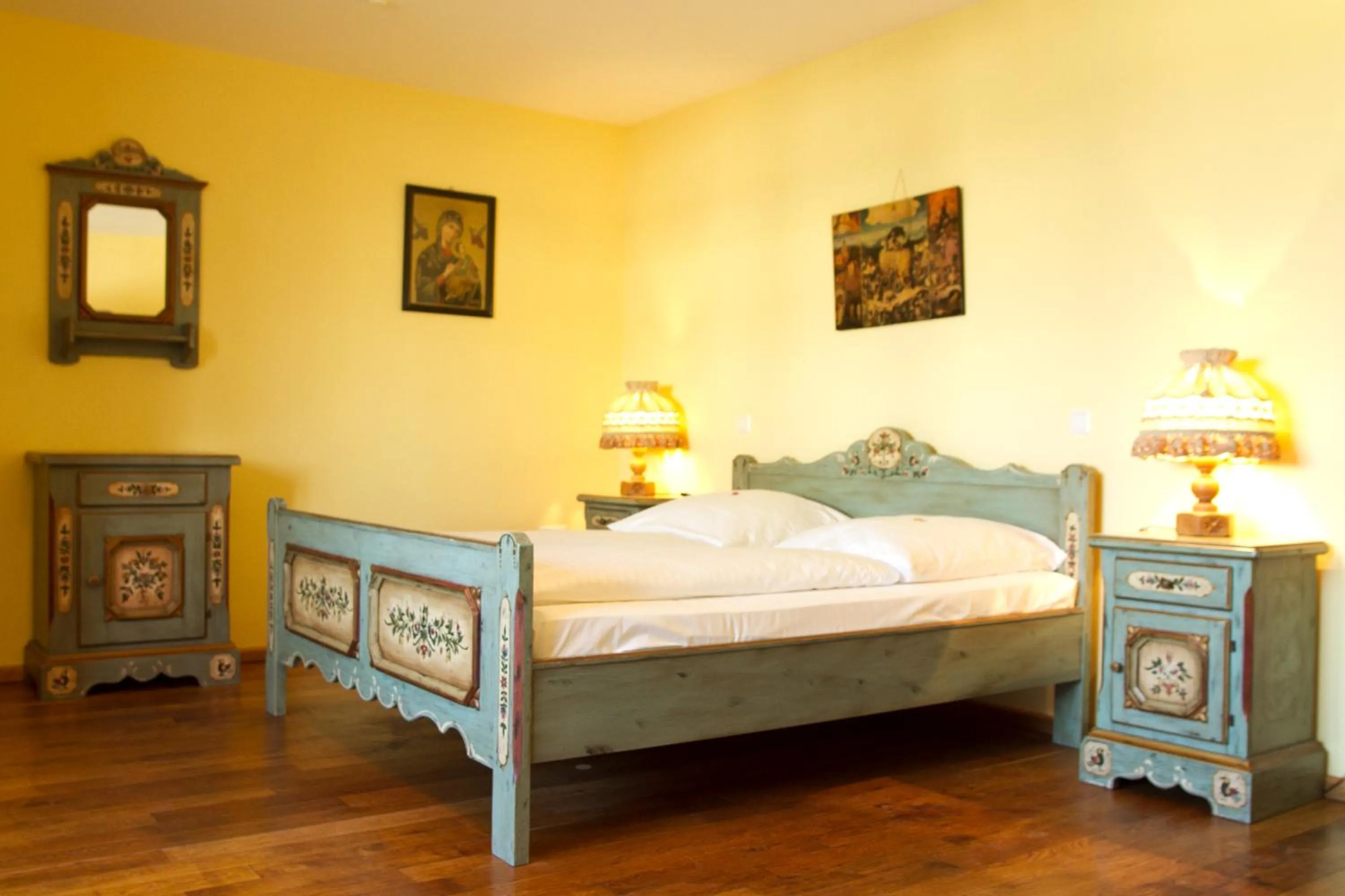 Photo of the whole room, Bed in Landhotel Beverland bei Münster