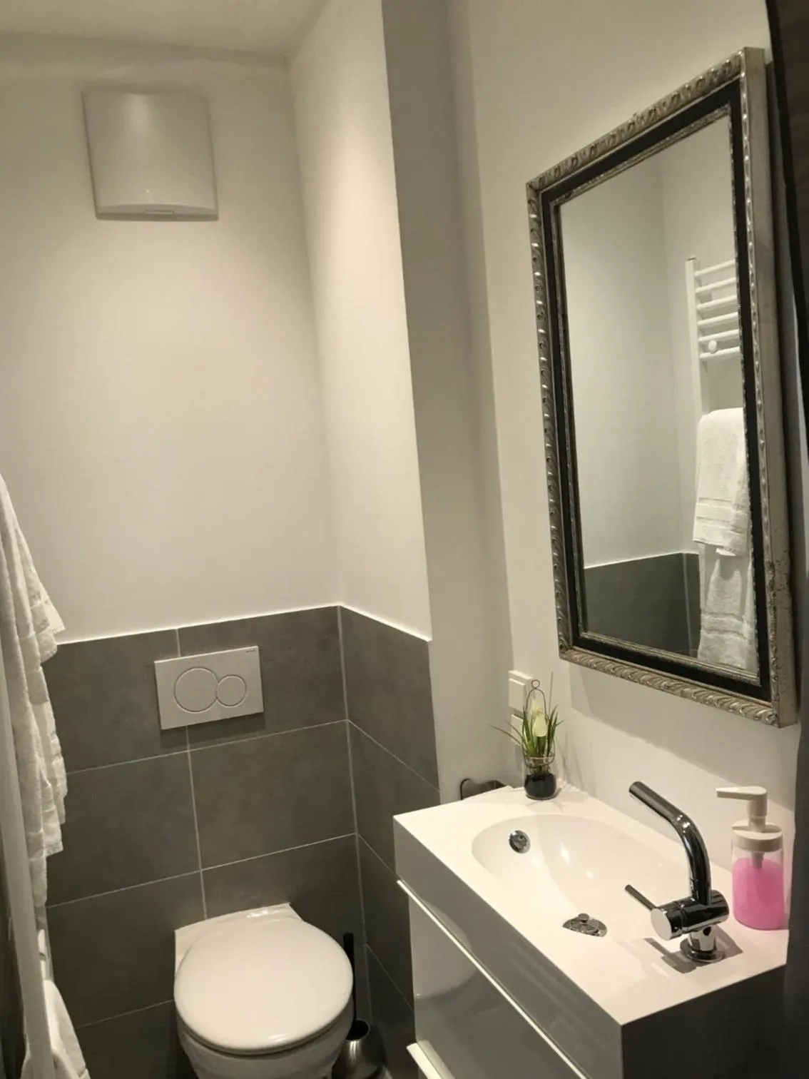 Bathroom in Liberty Hotel Cologne