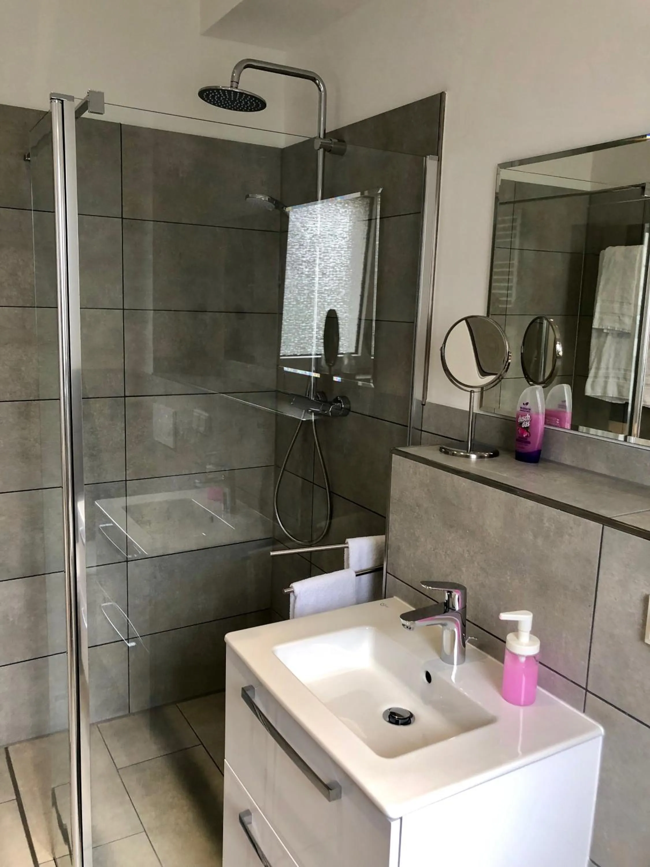 Shower in Liberty Hotel Cologne