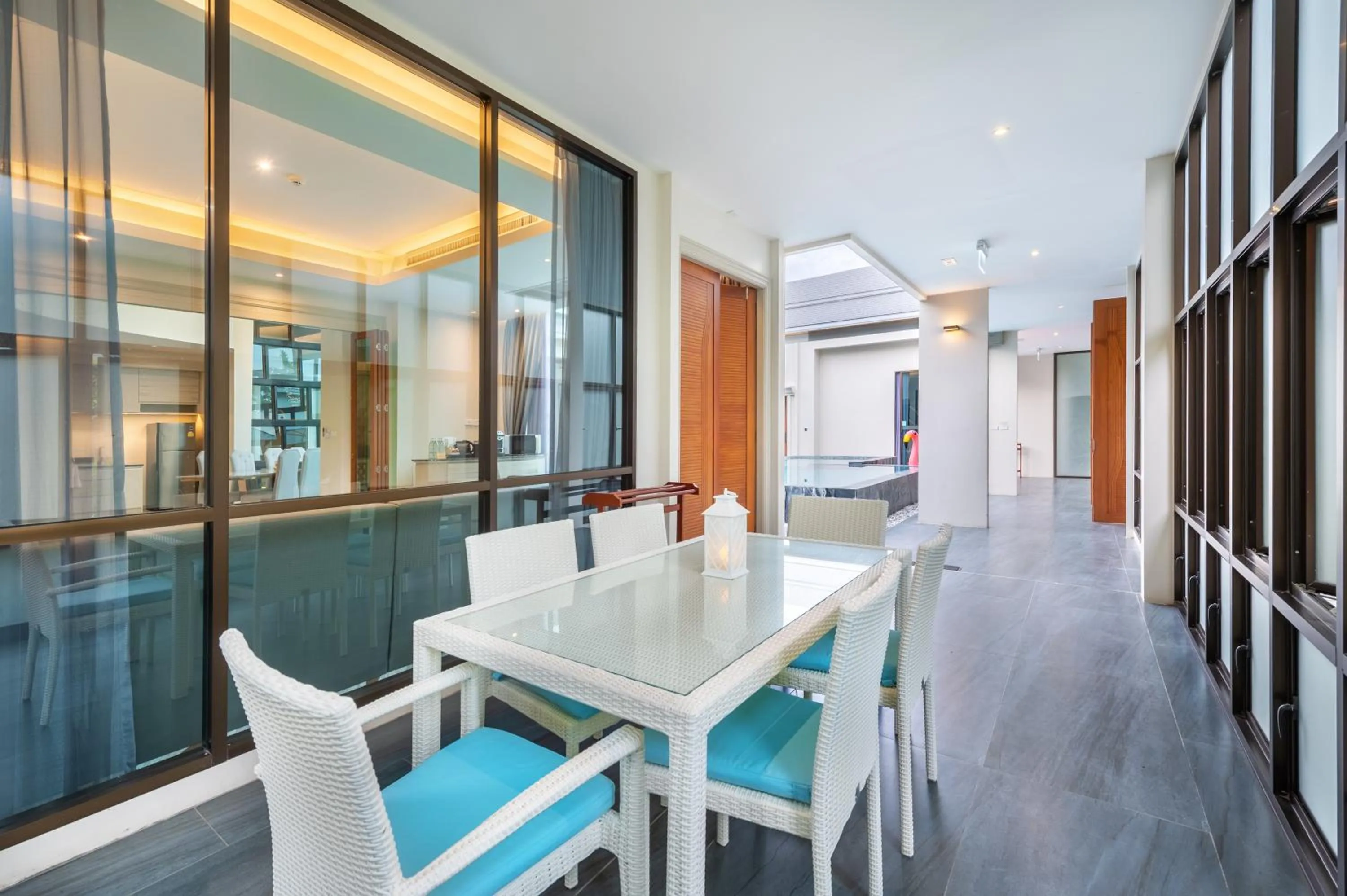 Seating area in Phukalini Luxury Pool Villa & Onsen