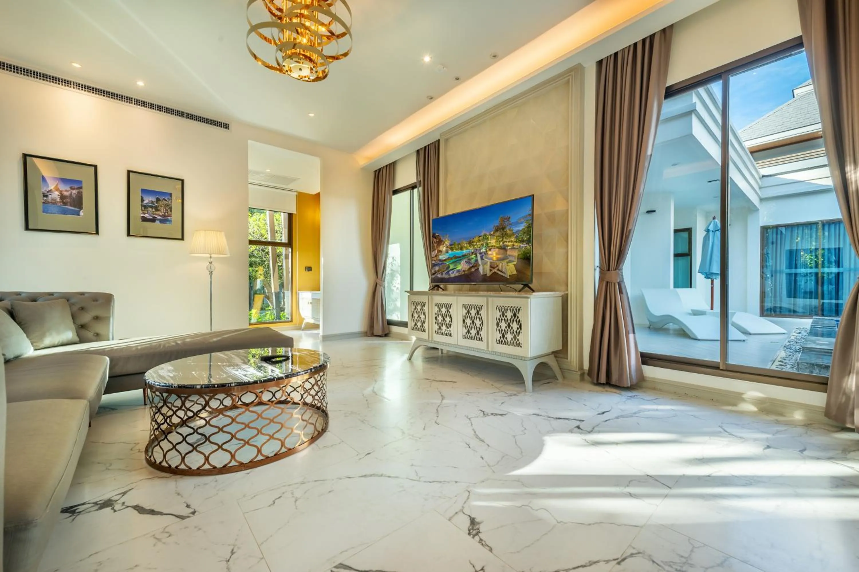 TV and multimedia in Phukalini Luxury Pool Villa & Onsen