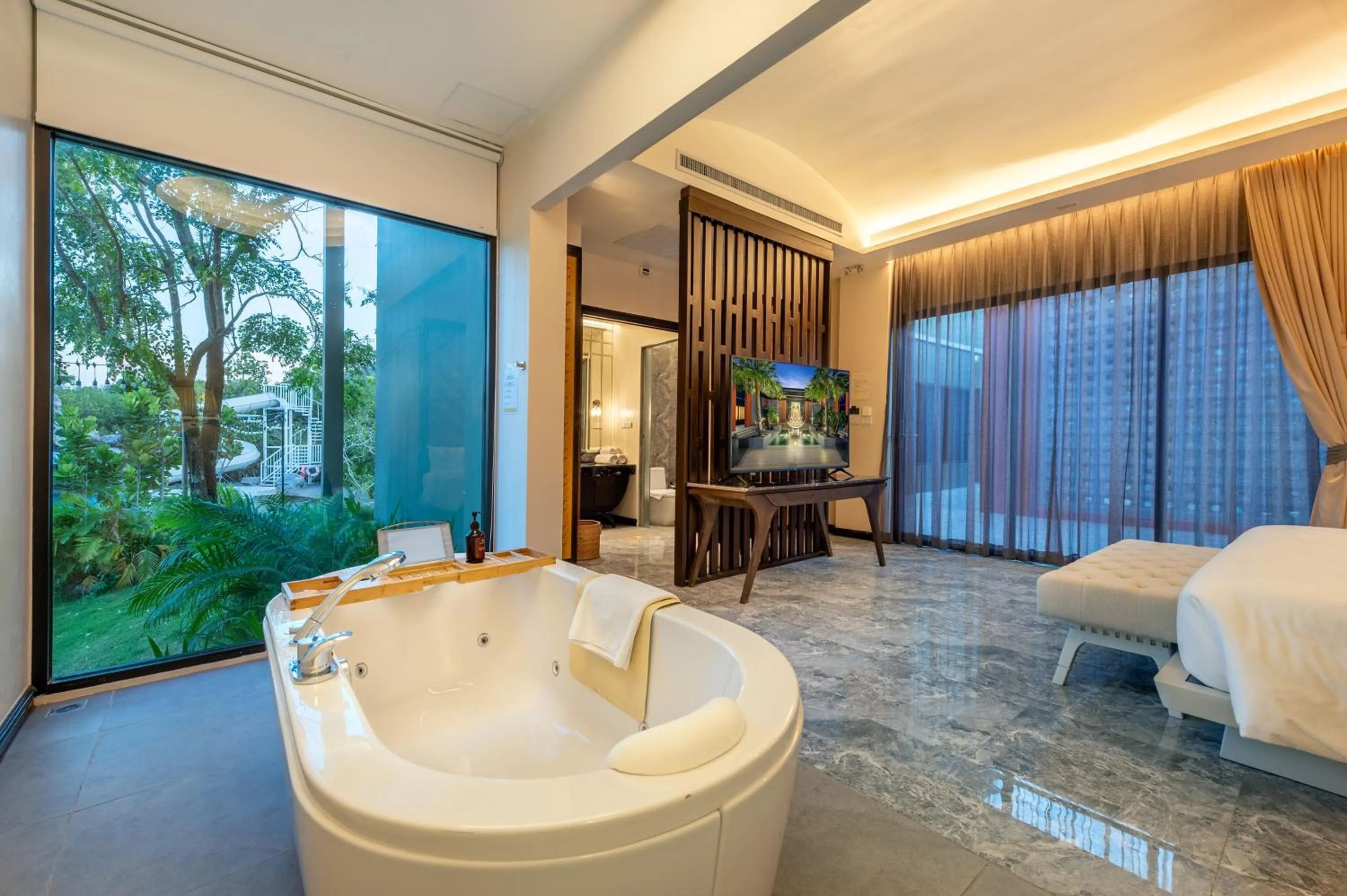 Pool view, Bed in Phukalini Luxury Pool Villa & Onsen