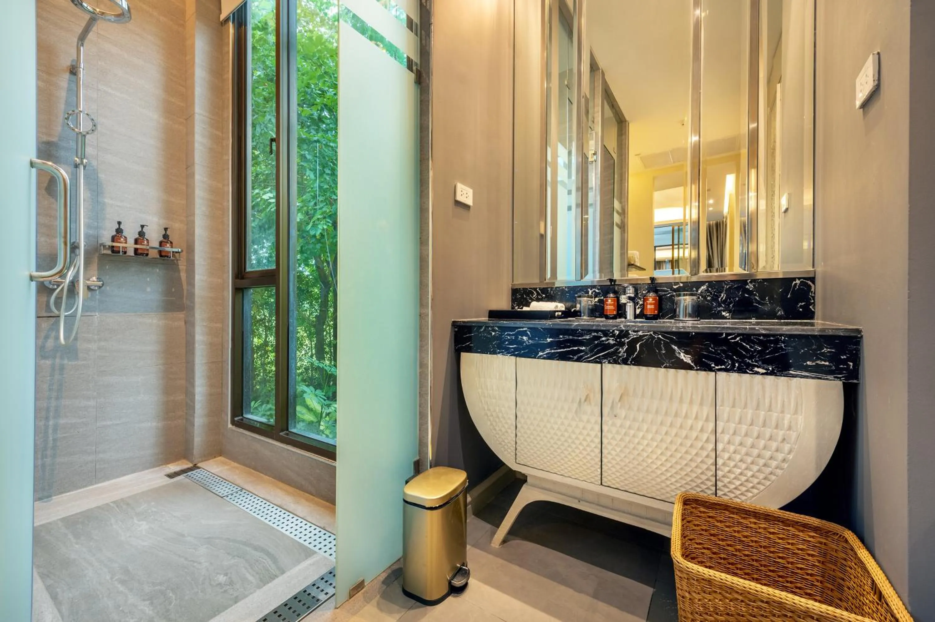 Shower in Phukalini Luxury Pool Villa & Onsen