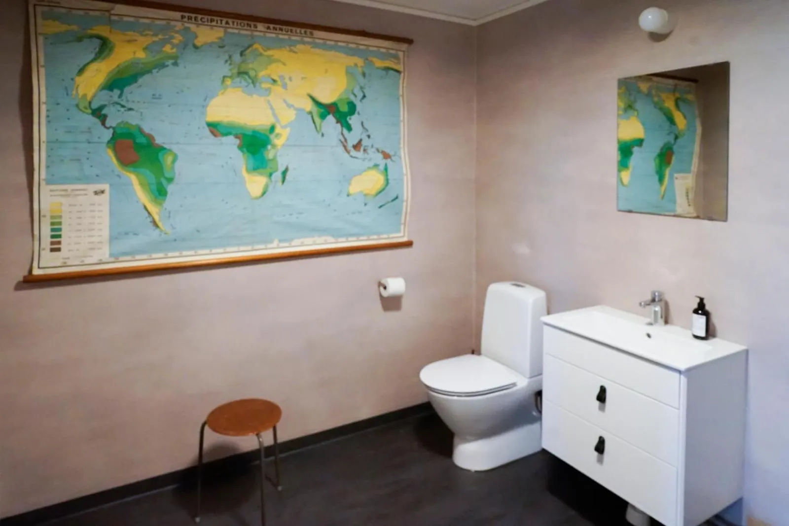 Bathroom in Nordic Refuge B&B