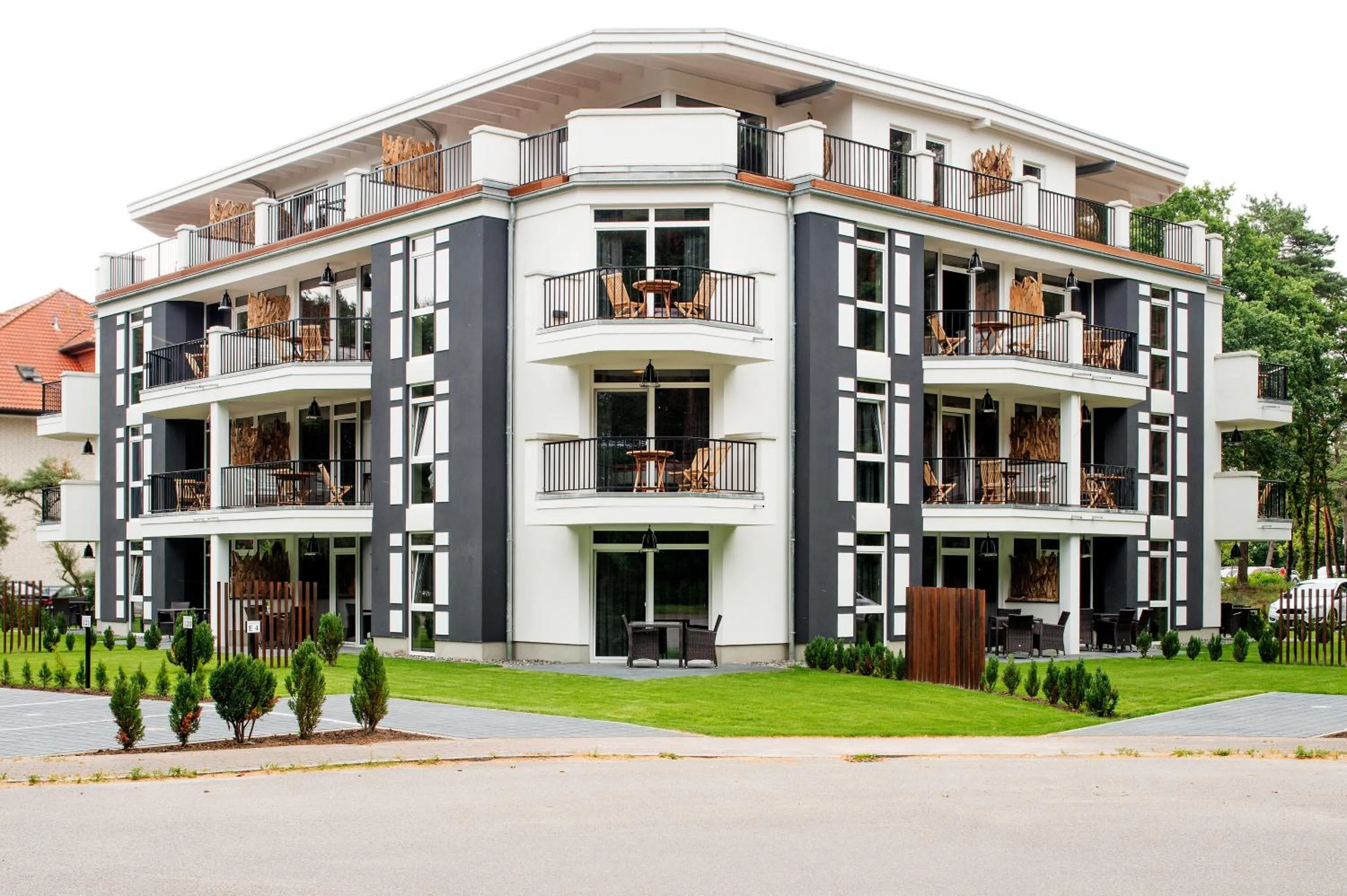 Property building in Aparthotel Ostseeperle Glowe - schön gestrandet