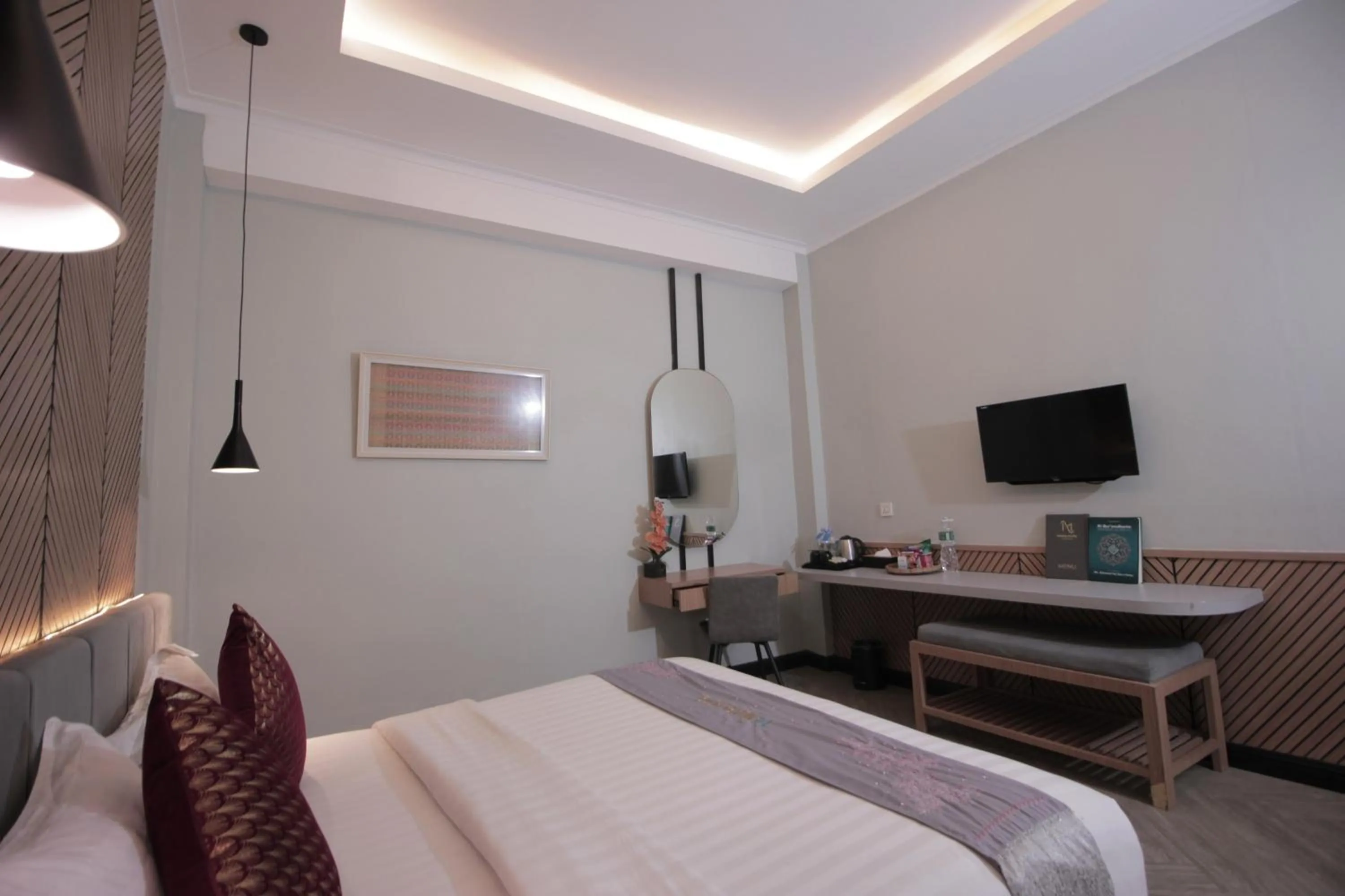 Bed in Muara Hotel Bukittinggi