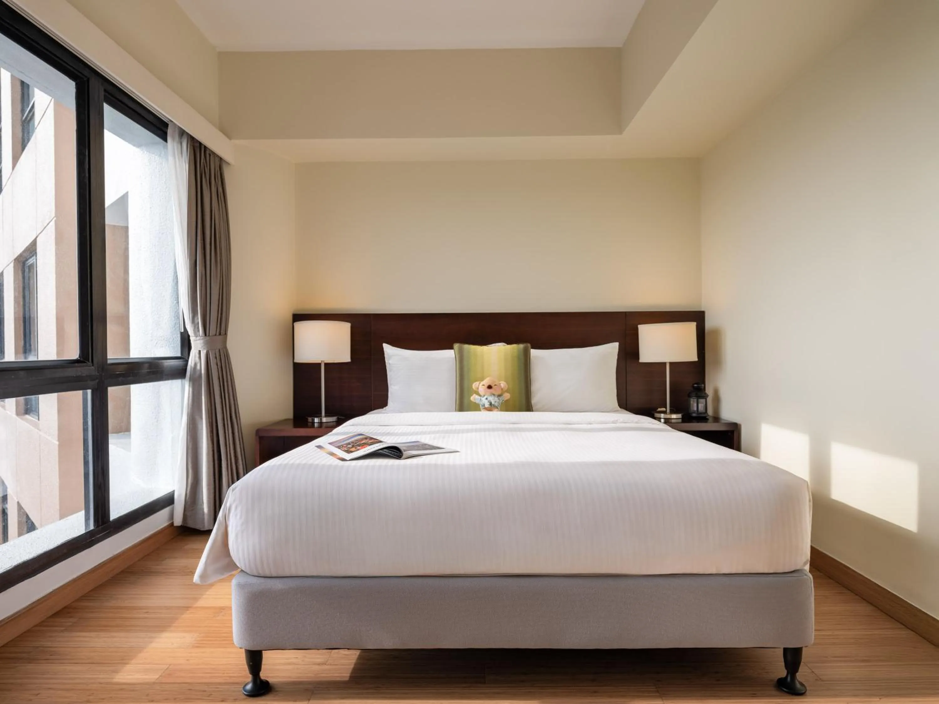 Bedroom, Bed in Somerset Grand Hanoi