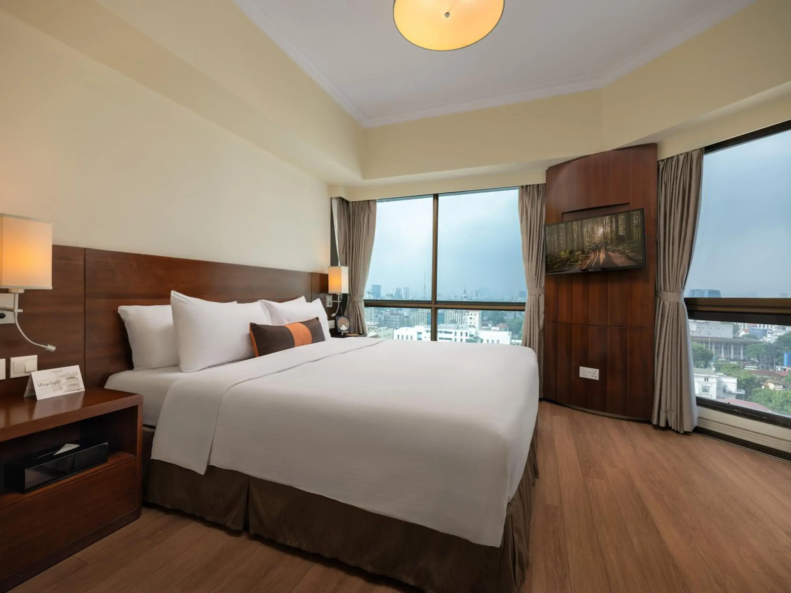 Bedroom, Bed in Somerset Grand Hanoi Bedroom, Bed in Somerset Grand Hanoi