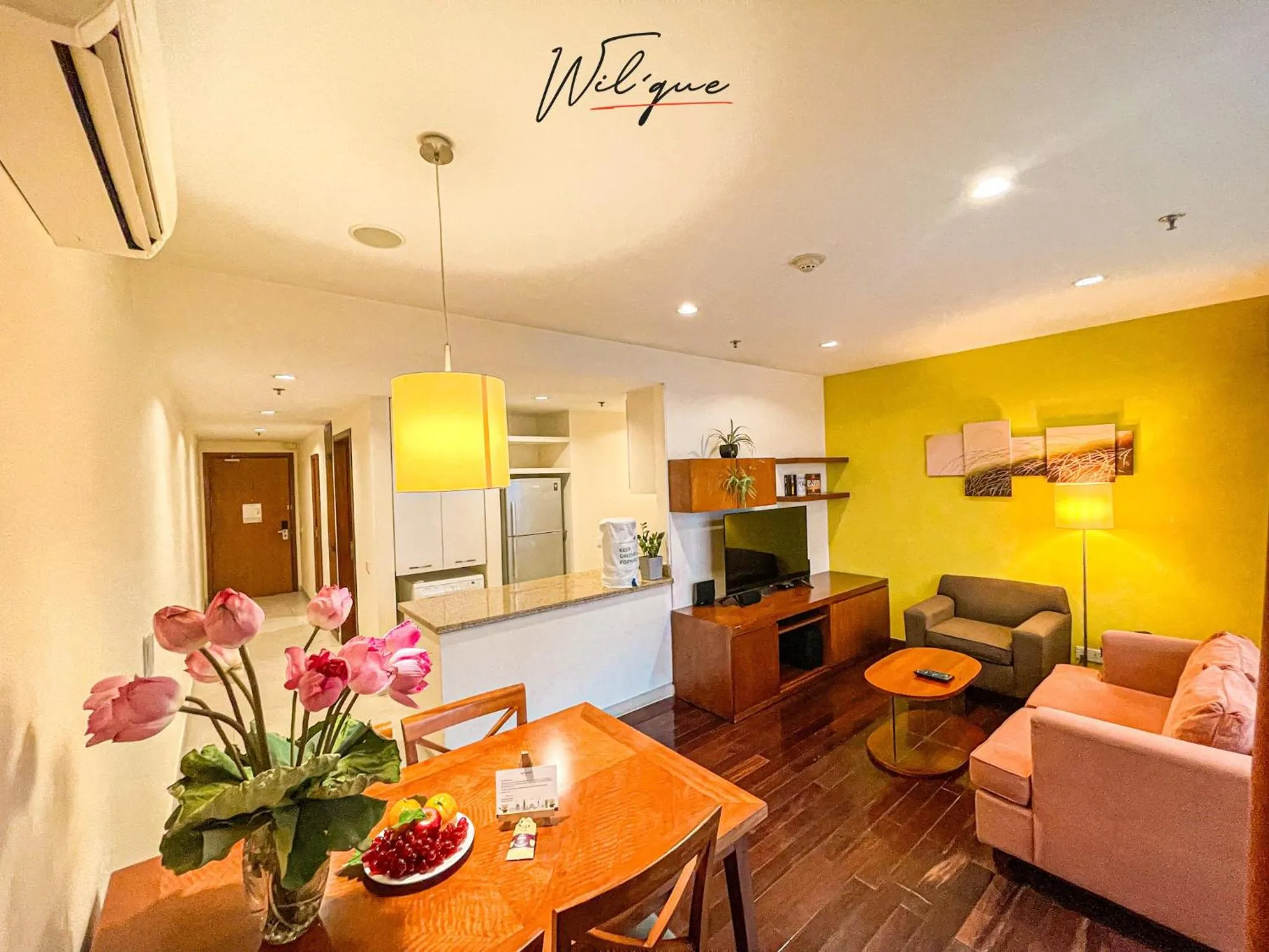 TV and multimedia in Wil'que Westlake Hotel & Residences