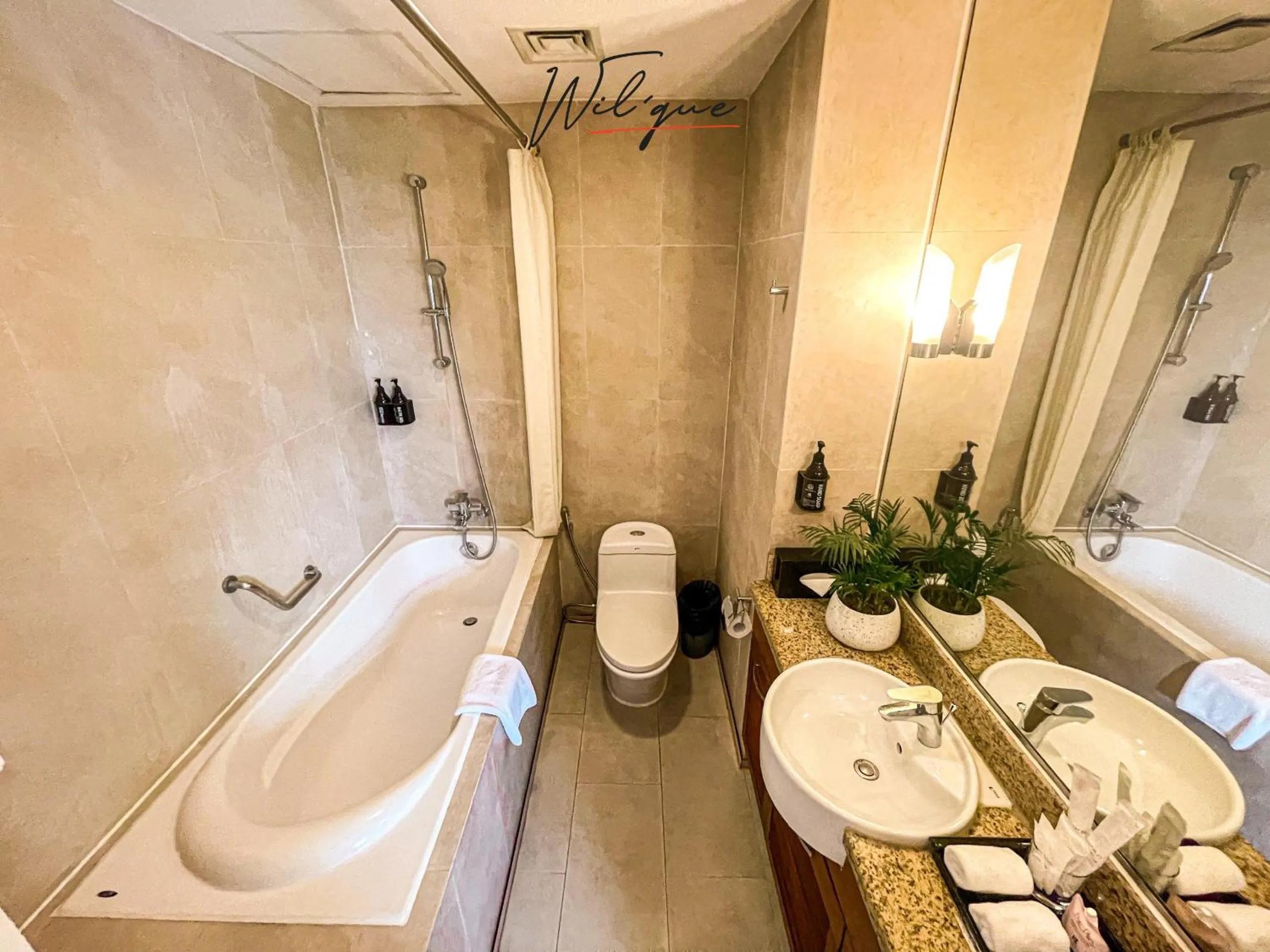 Toilet in Wil'que Westlake Hotel & Residences