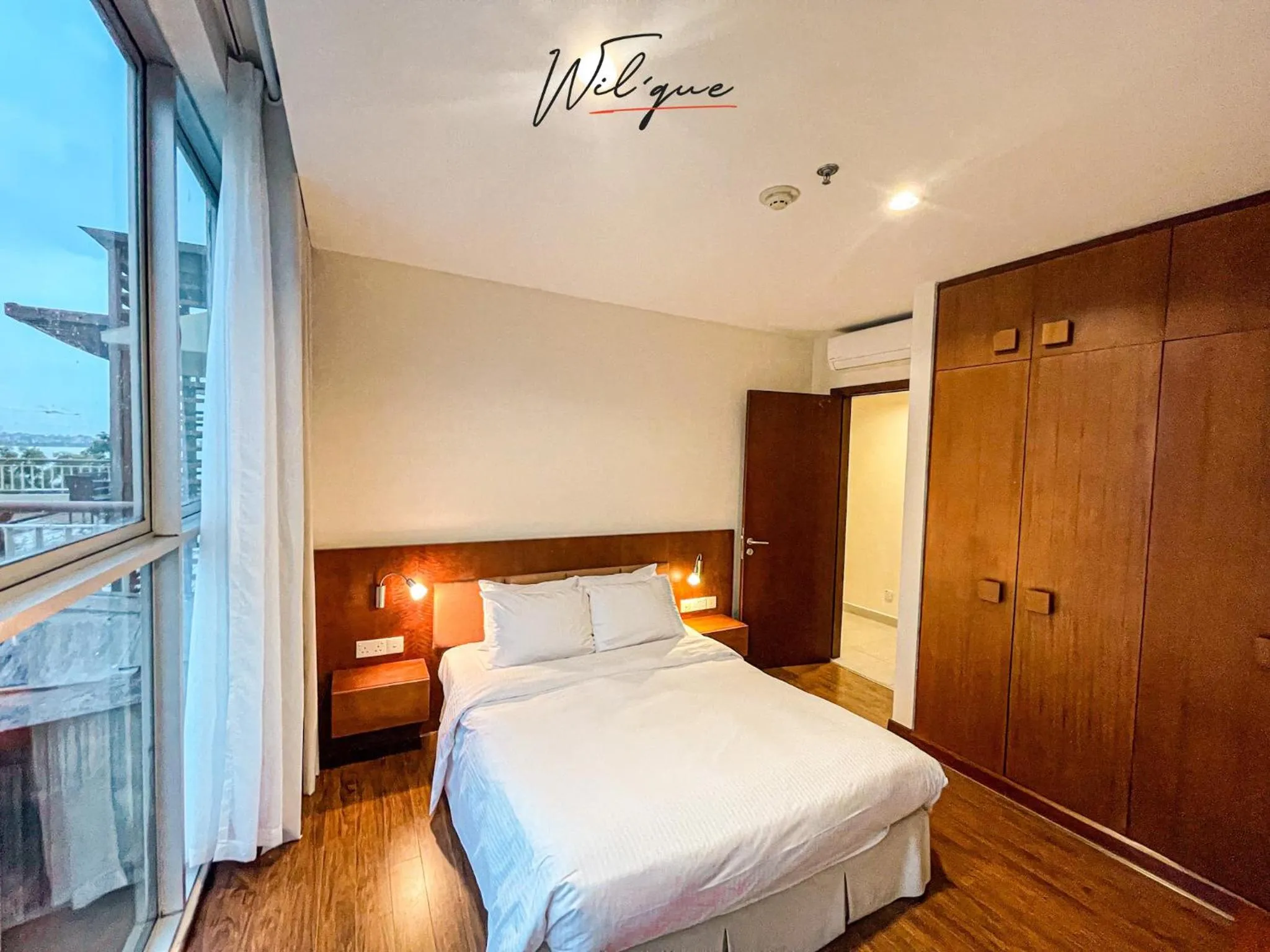 Bed in Wil'que Westlake Hotel & Residences