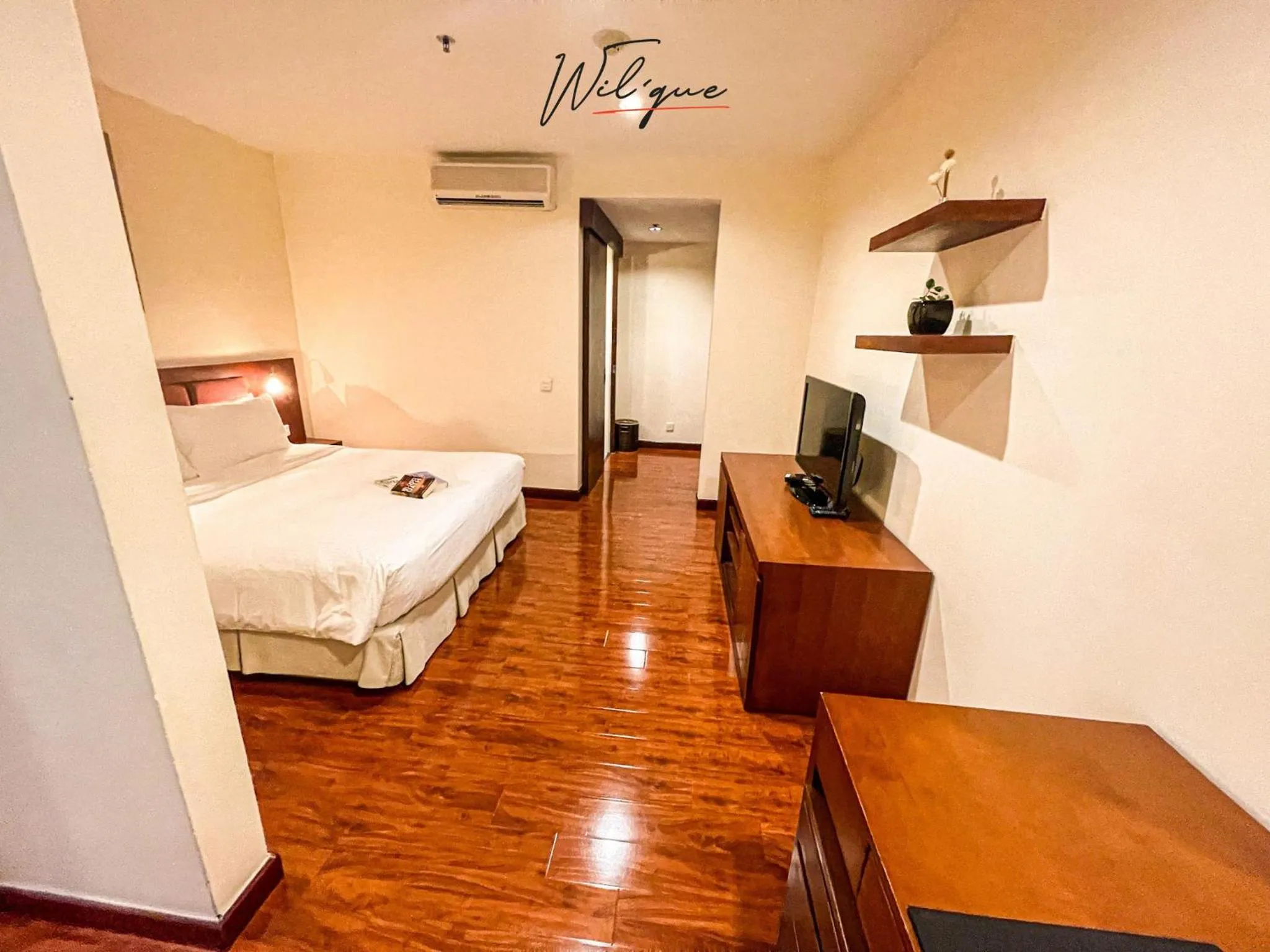 Bed in Wil'que Westlake Hotel & Residences