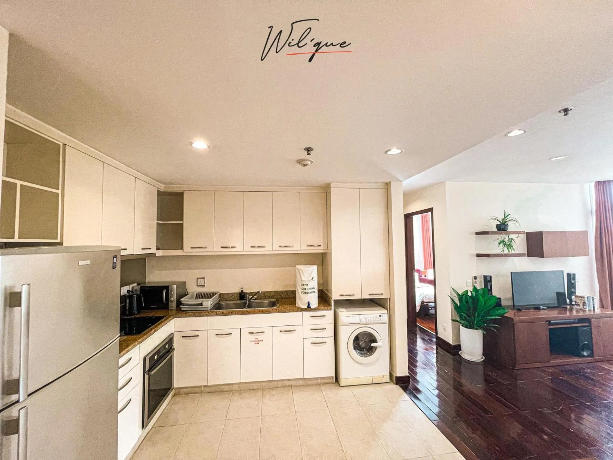 Kitchen or kitchenette in Wil'que Westlake Hotel & Residences