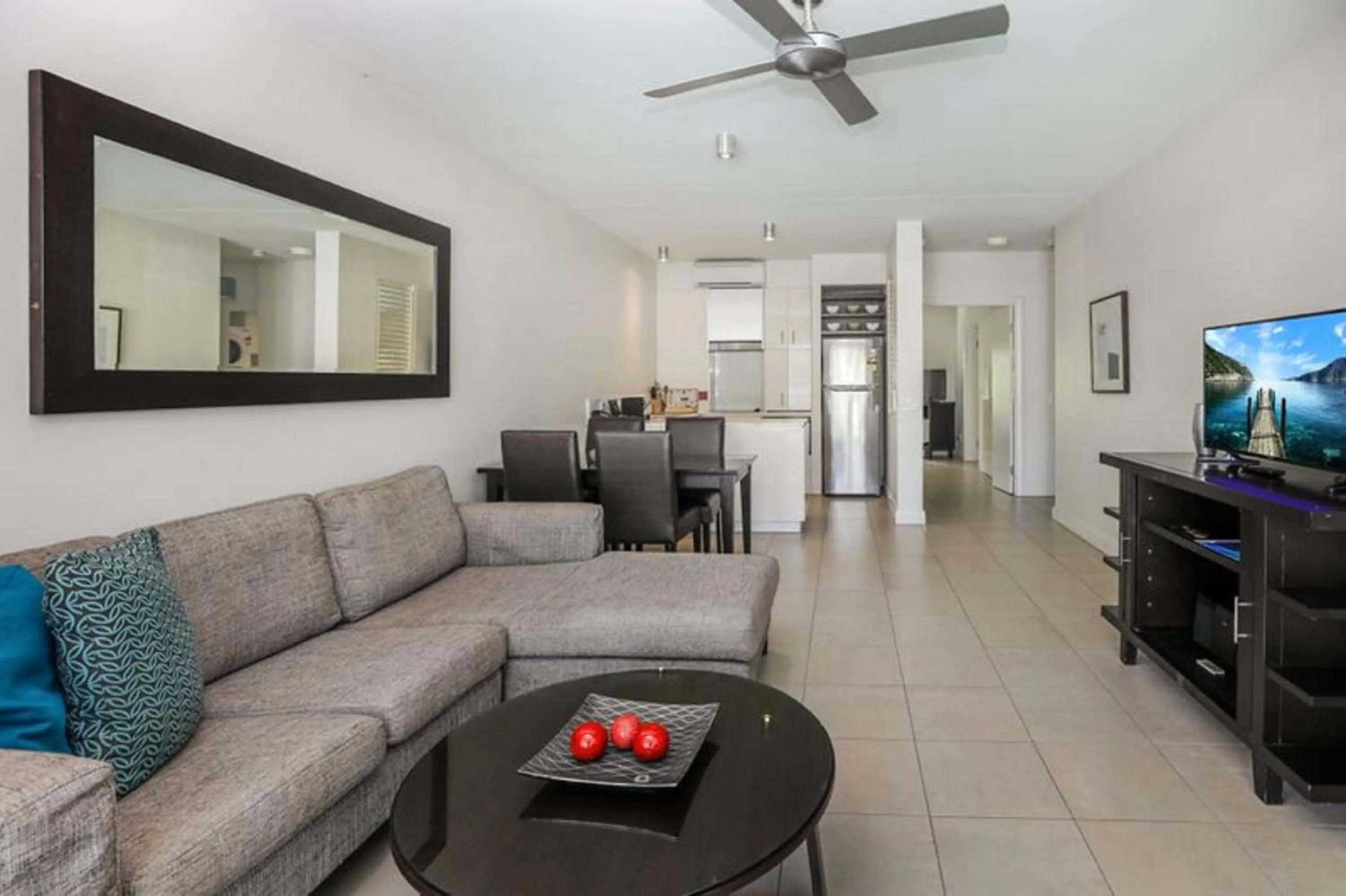 Living room in Beach Club Palm Cove 2 Bedroom Luxury Penthouse