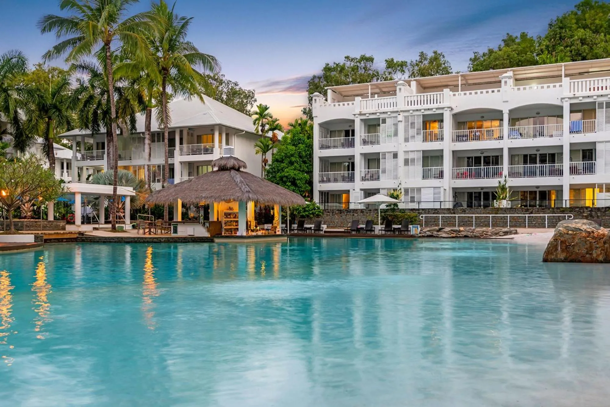 Property building in Beach Club Palm Cove 2 Bedroom Luxury Penthouse