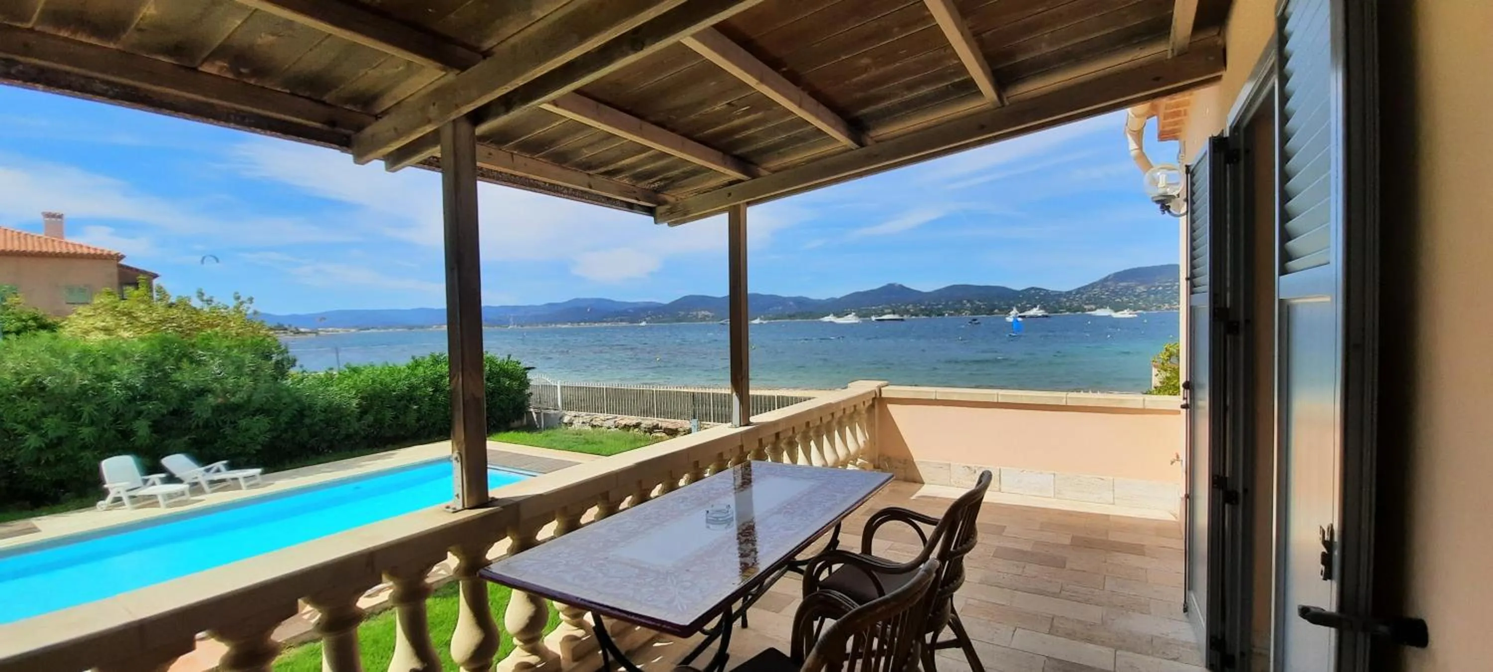 Natural landscape in Villa Playa del Sol -B3
