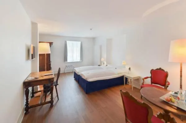 Bed in Hotel im Schlosspark