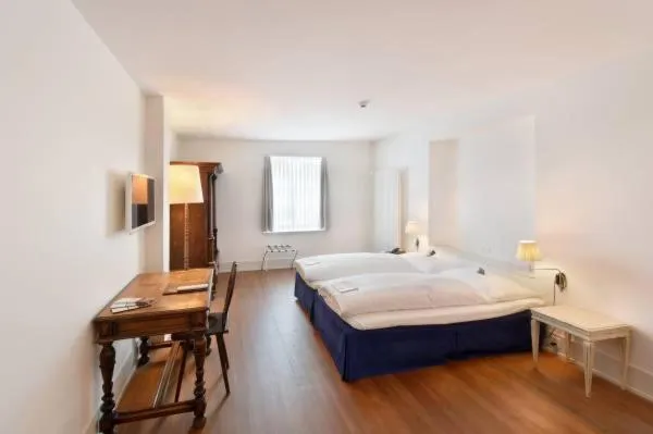 Bed in Hotel im Schlosspark