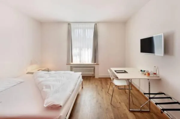 Bed in Hotel im Schlosspark