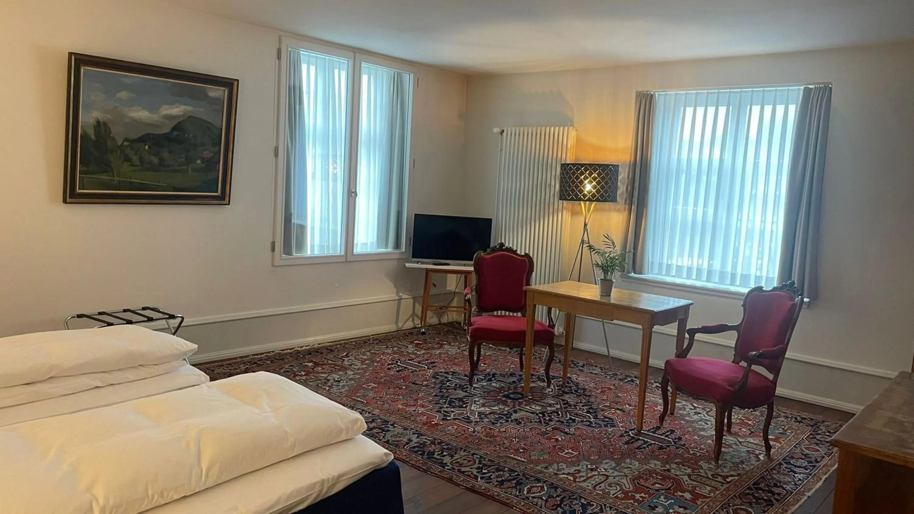 Photo of the whole room, Bed in Hotel im Schlosspark