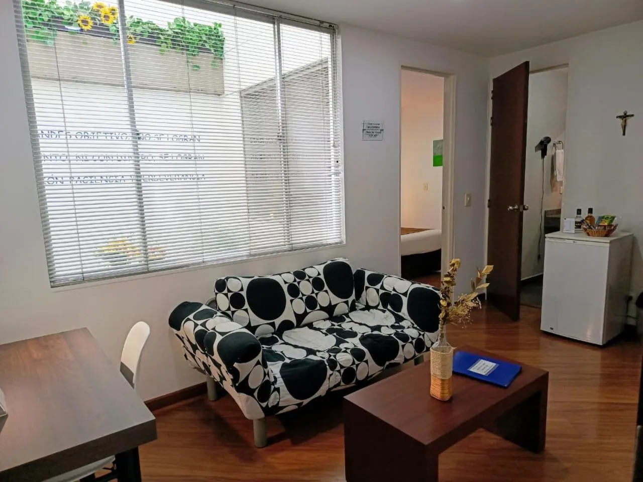 Photo of the whole room in Hotel Casa Galvez