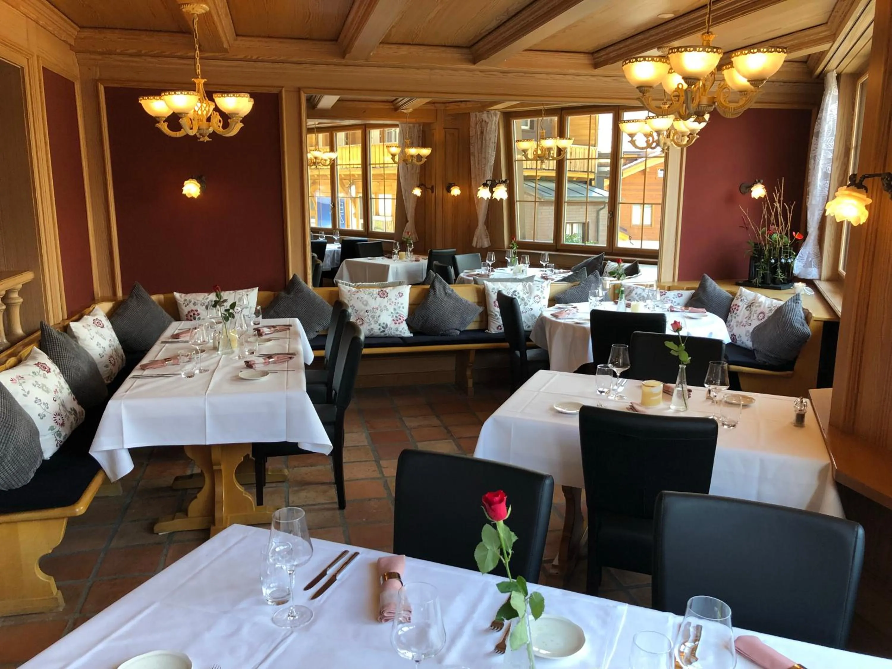 Food and drinks in Hotel Viktoria Eden