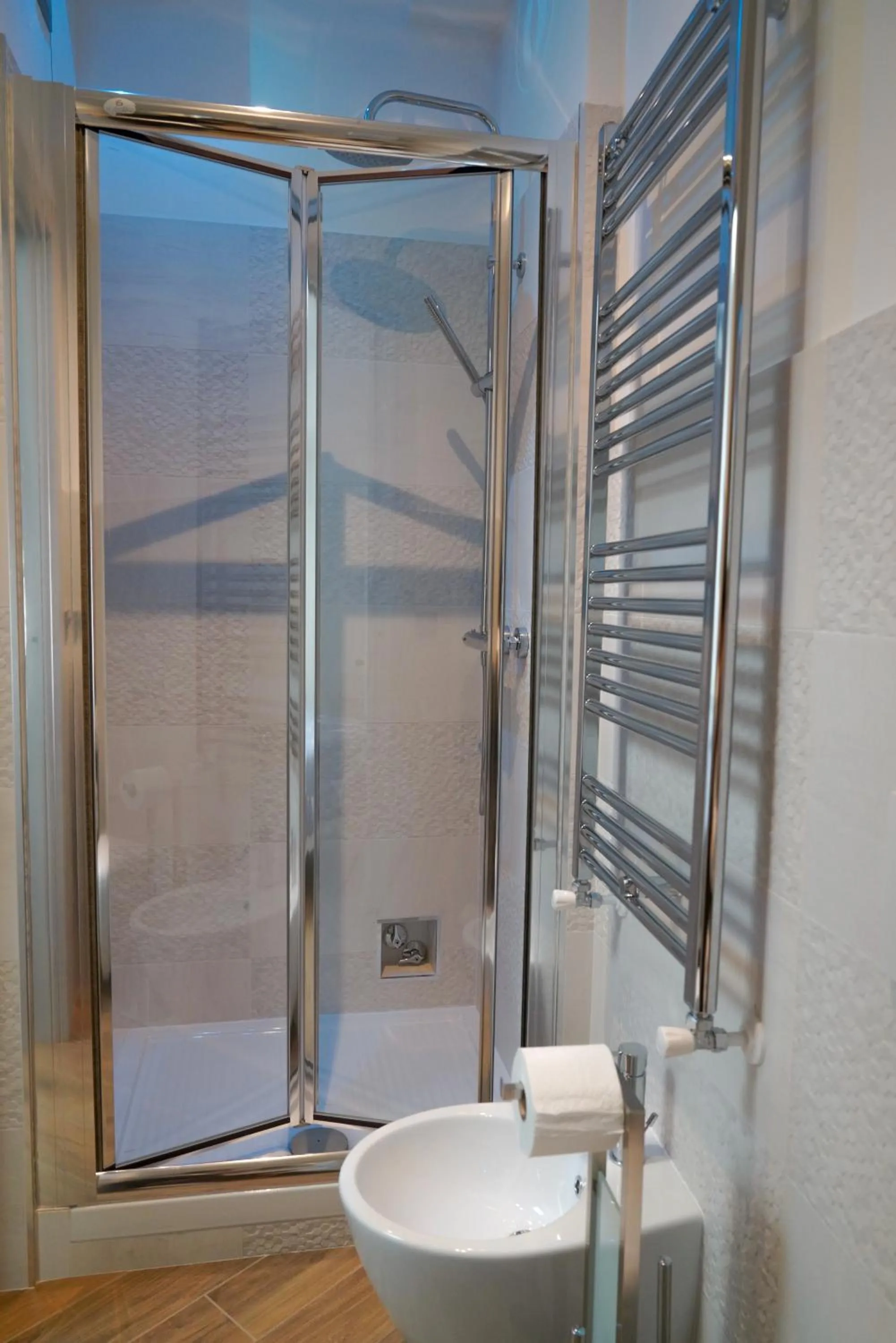 Shower in B&B Residenza Aragonese